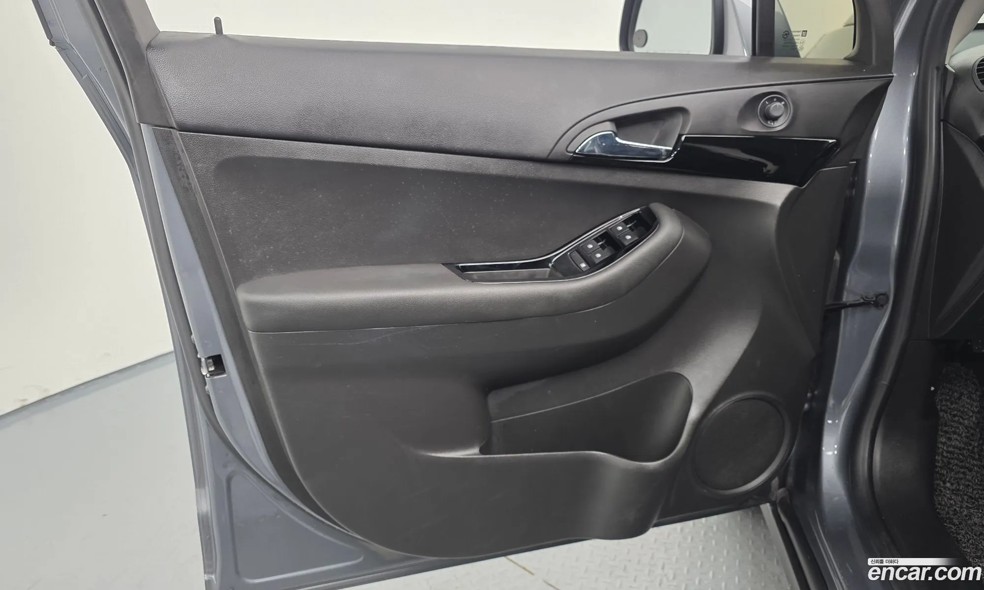 Chevrolet (GM Daewoo) Orlando 2017 — 4