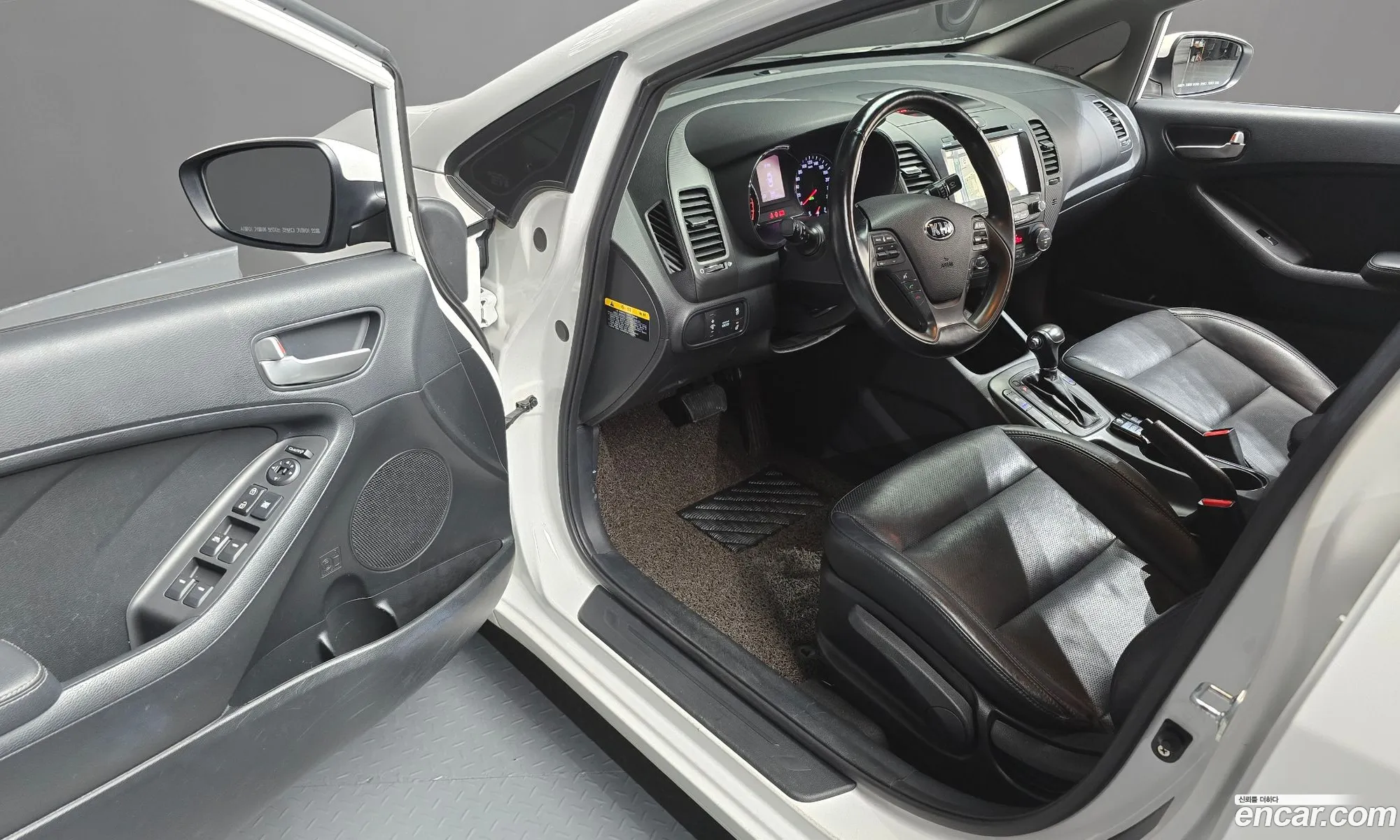 Kia K3 2014 KNAFK412BFA355571 — 3