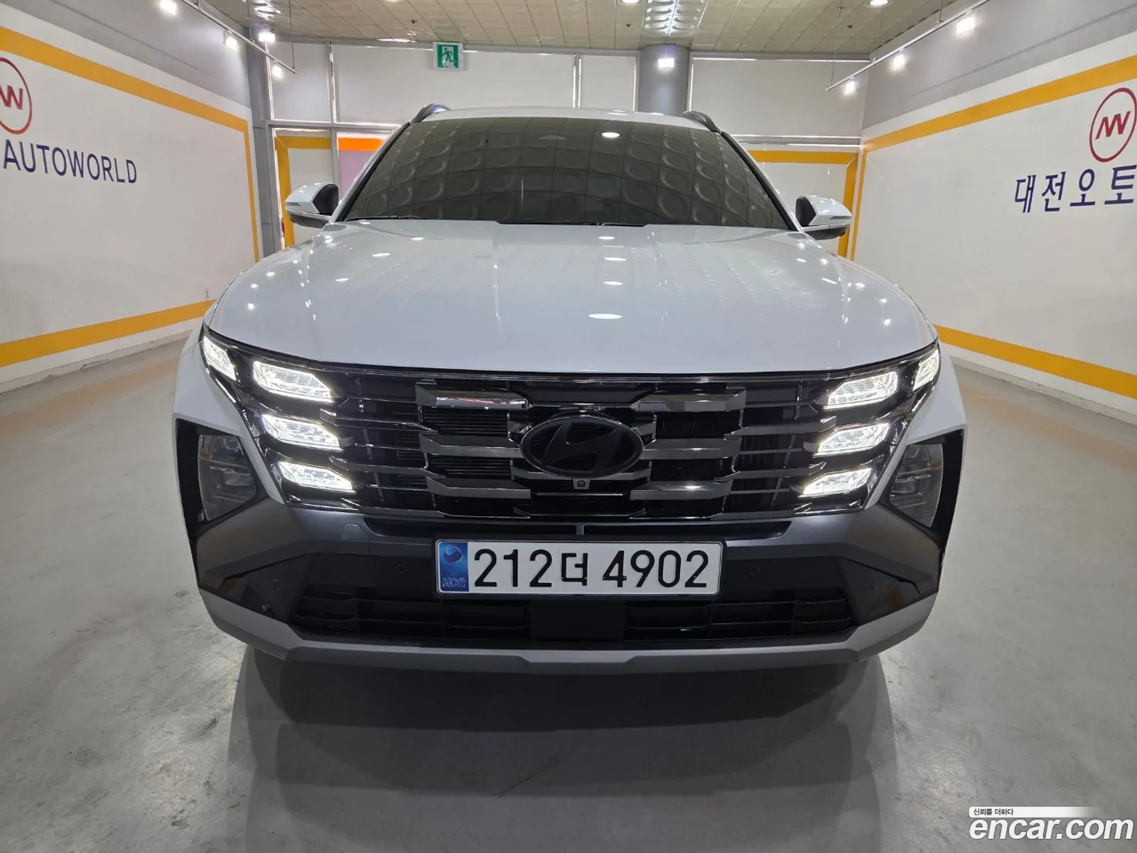 Hyundai Tucson Hybrid 2024 — 15