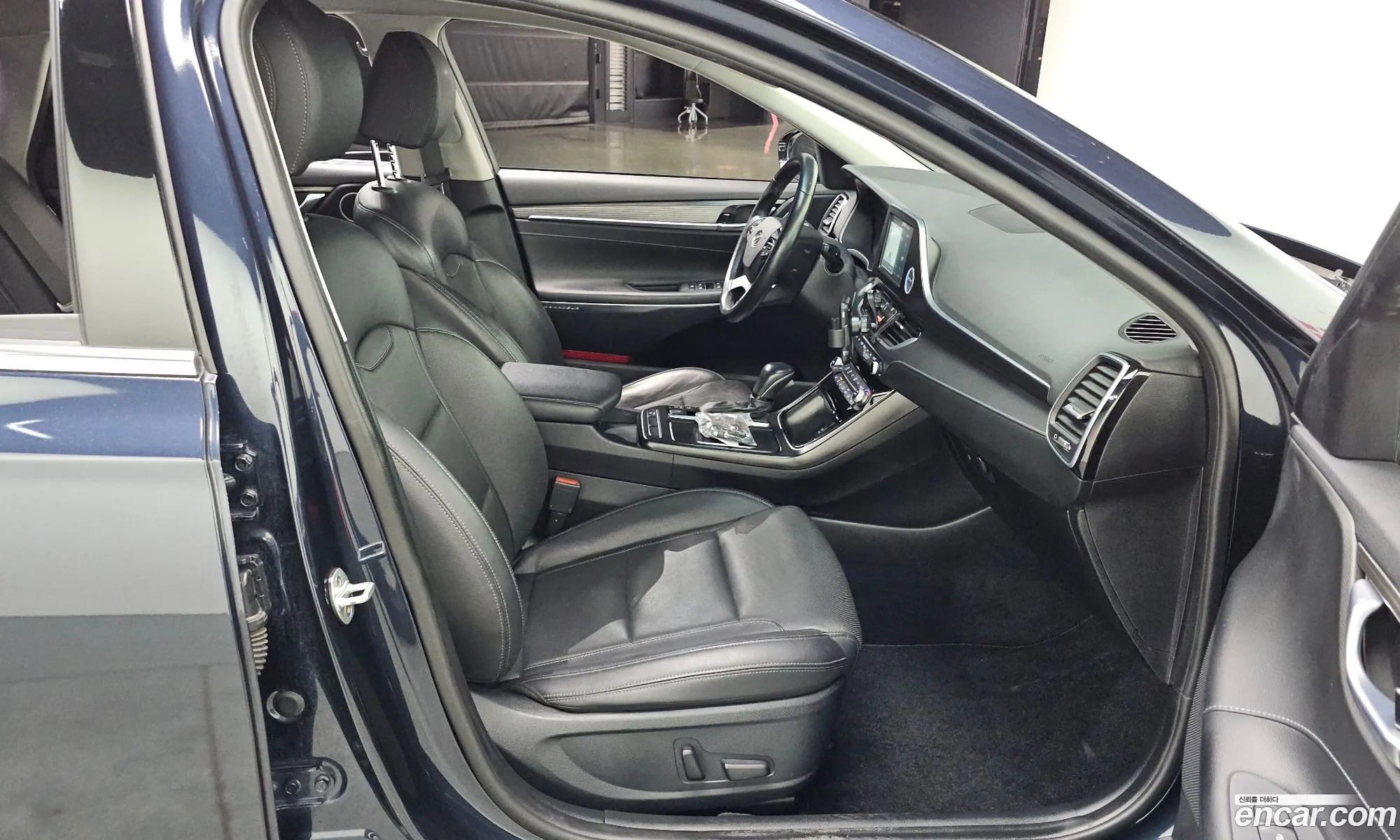 Hyundai Grandeur IG 2017 — 11