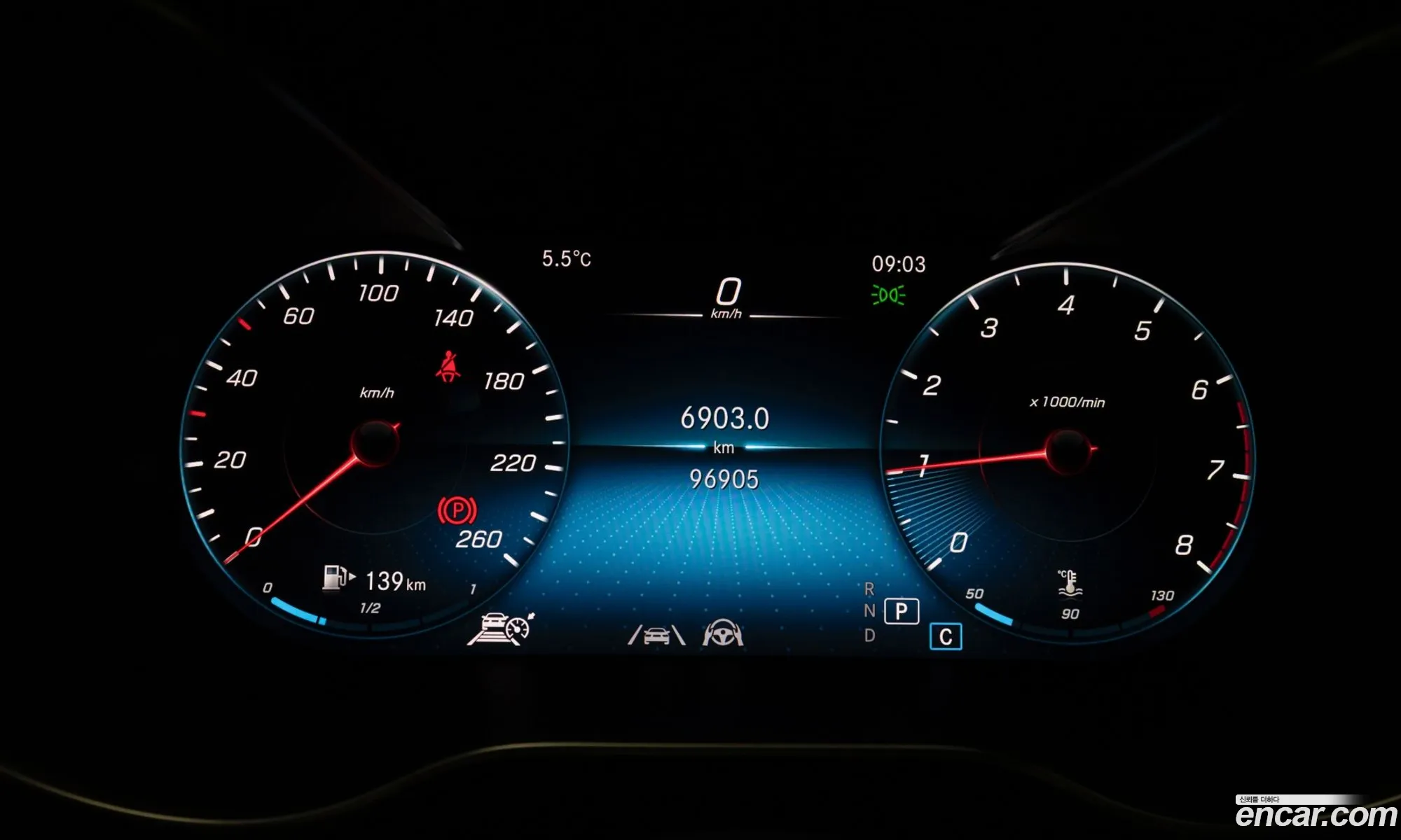 Mercedes-Benz GLC-Class X253 2023 — 17