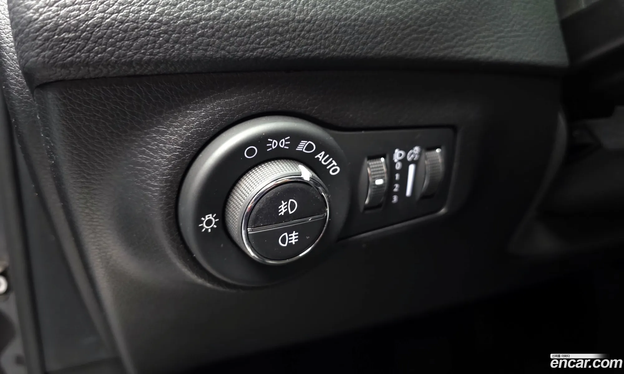 Jeep Compass 2020 3C4NJDCBXLT173233 — 2