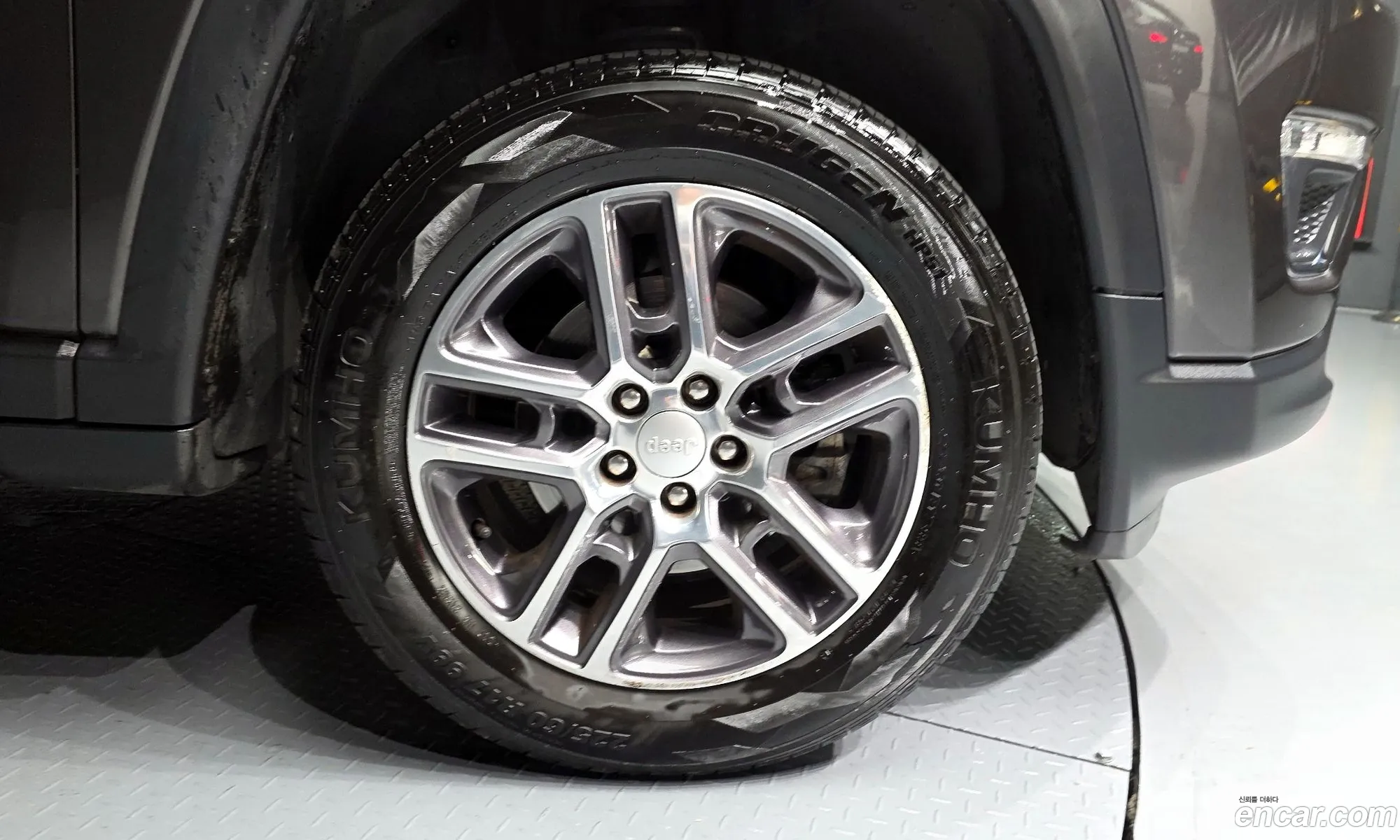 Jeep Compass 2020 3C4NJDCBXLT173233 — 6