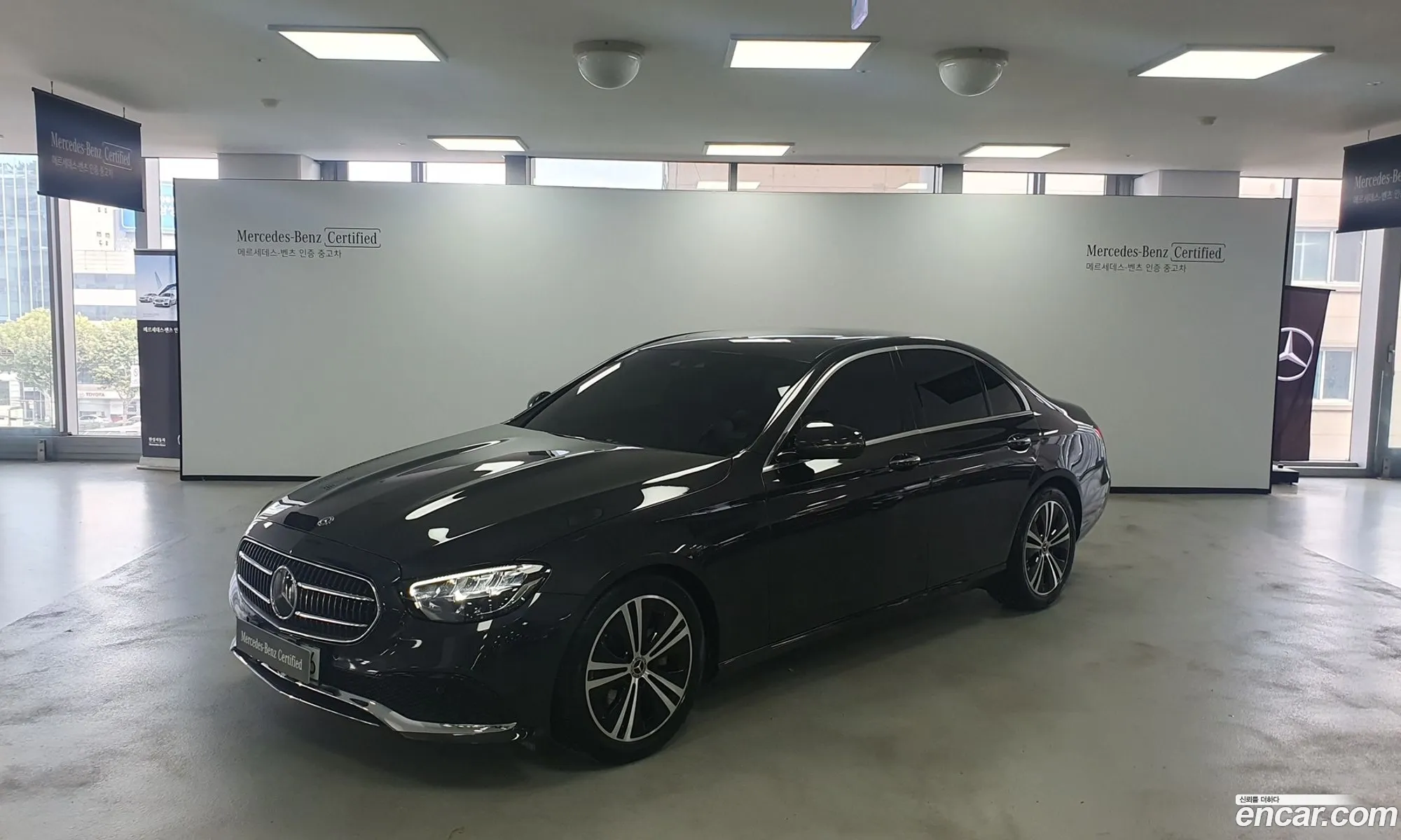 Mercedes-Benz E-Class W213 2020 — 16