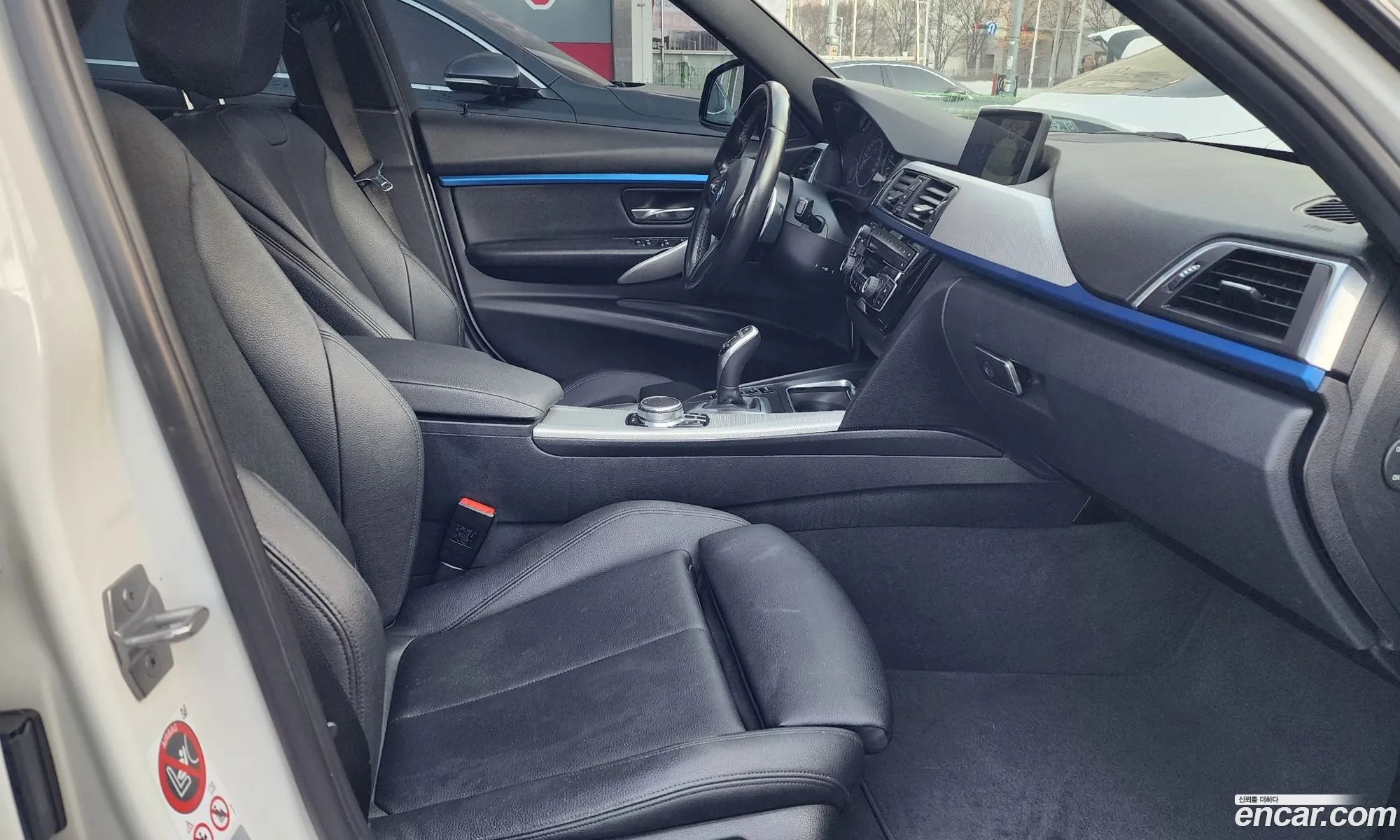 BMW 3 Series 2017 — 13