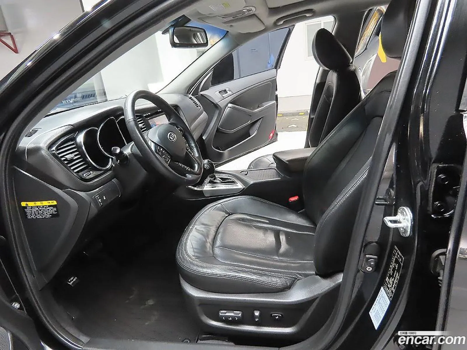 Kia K5 2010 — 13