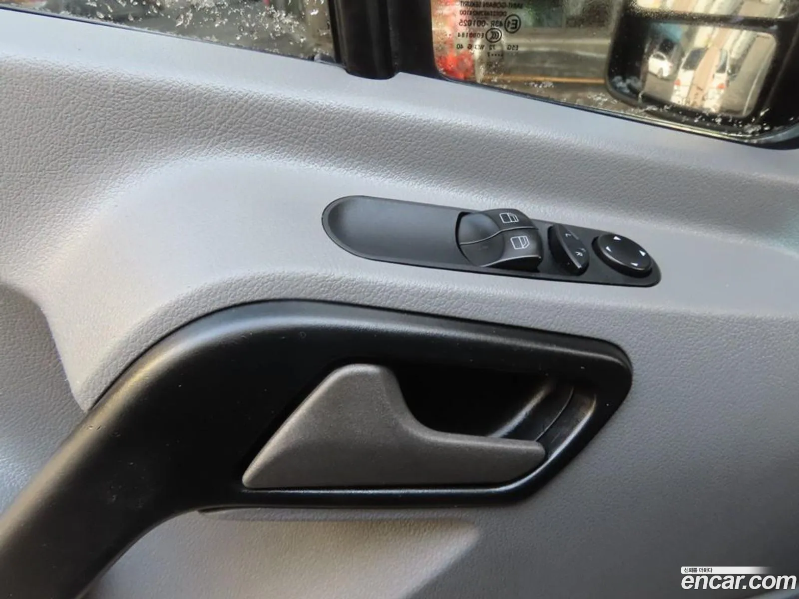 Mercedes-Benz Sprinter 2018 — 19