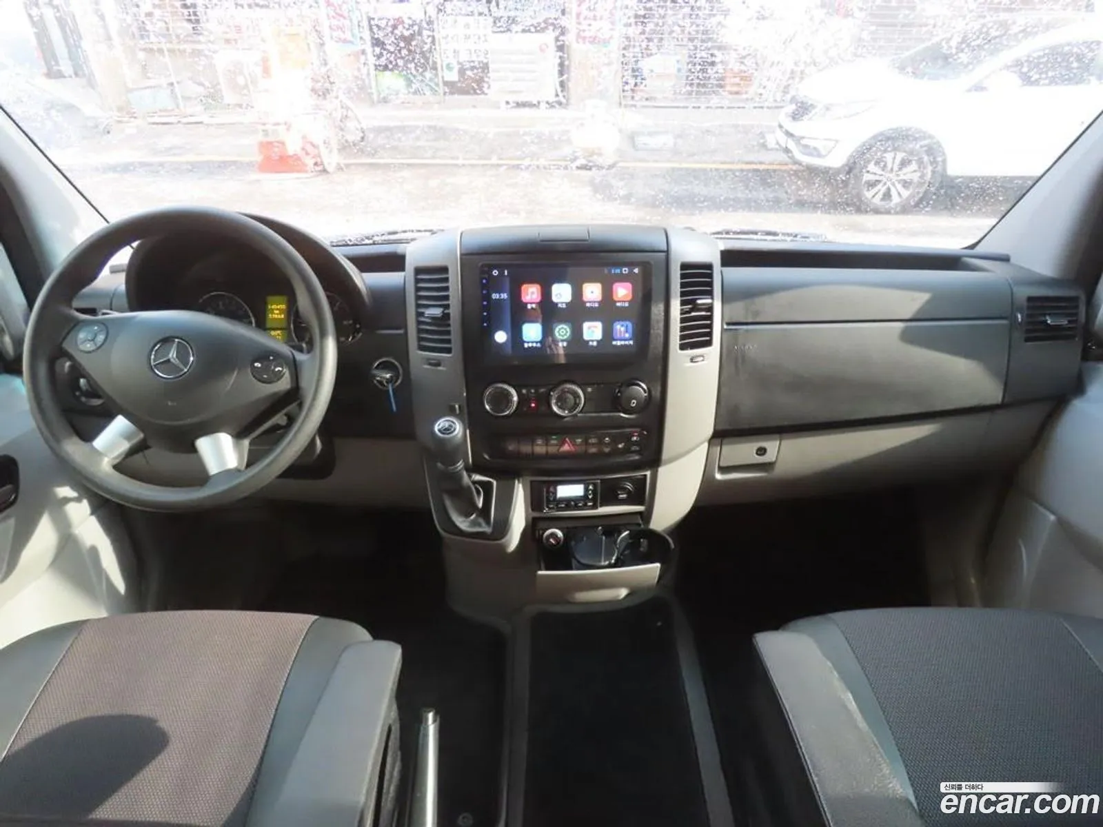 Mercedes-Benz Sprinter 2018 — 17