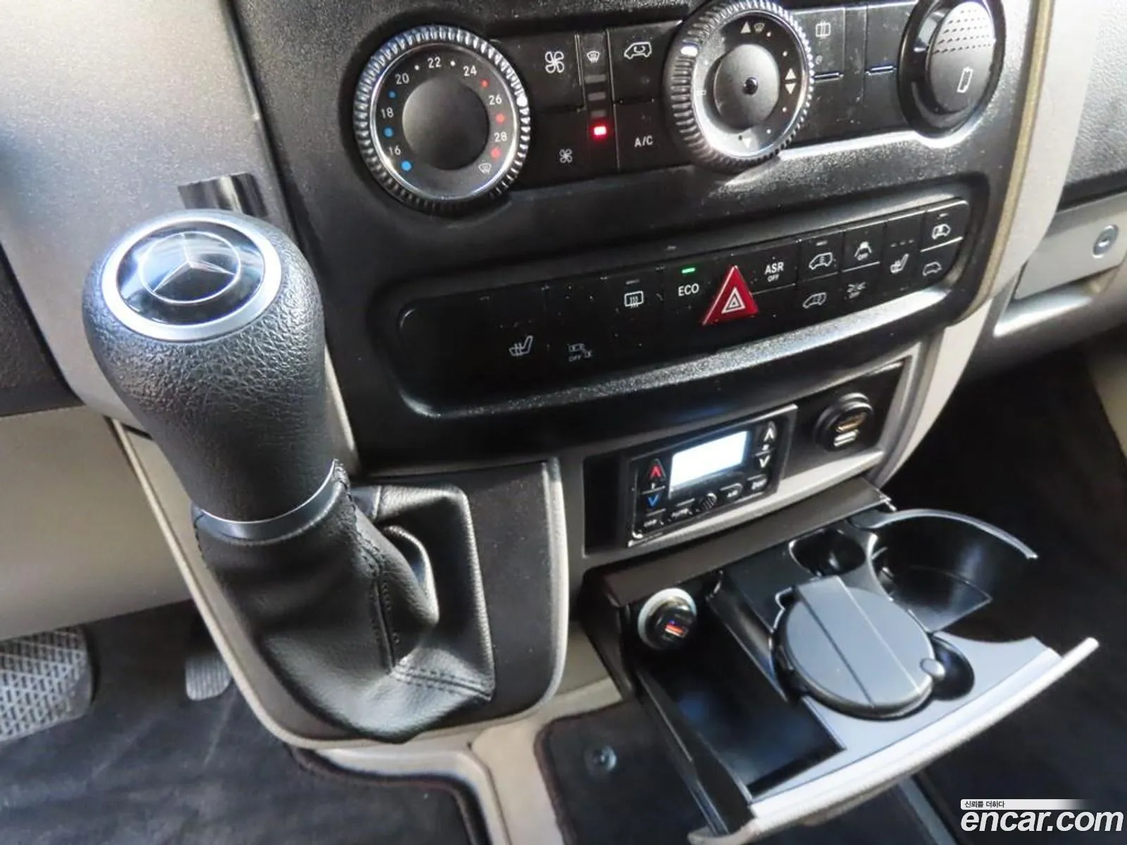 Mercedes-Benz Sprinter 2018 — 18