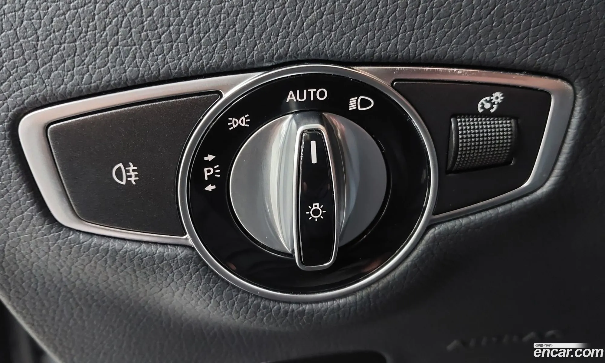 Mercedes-Benz E-Class W213 2020 — 14