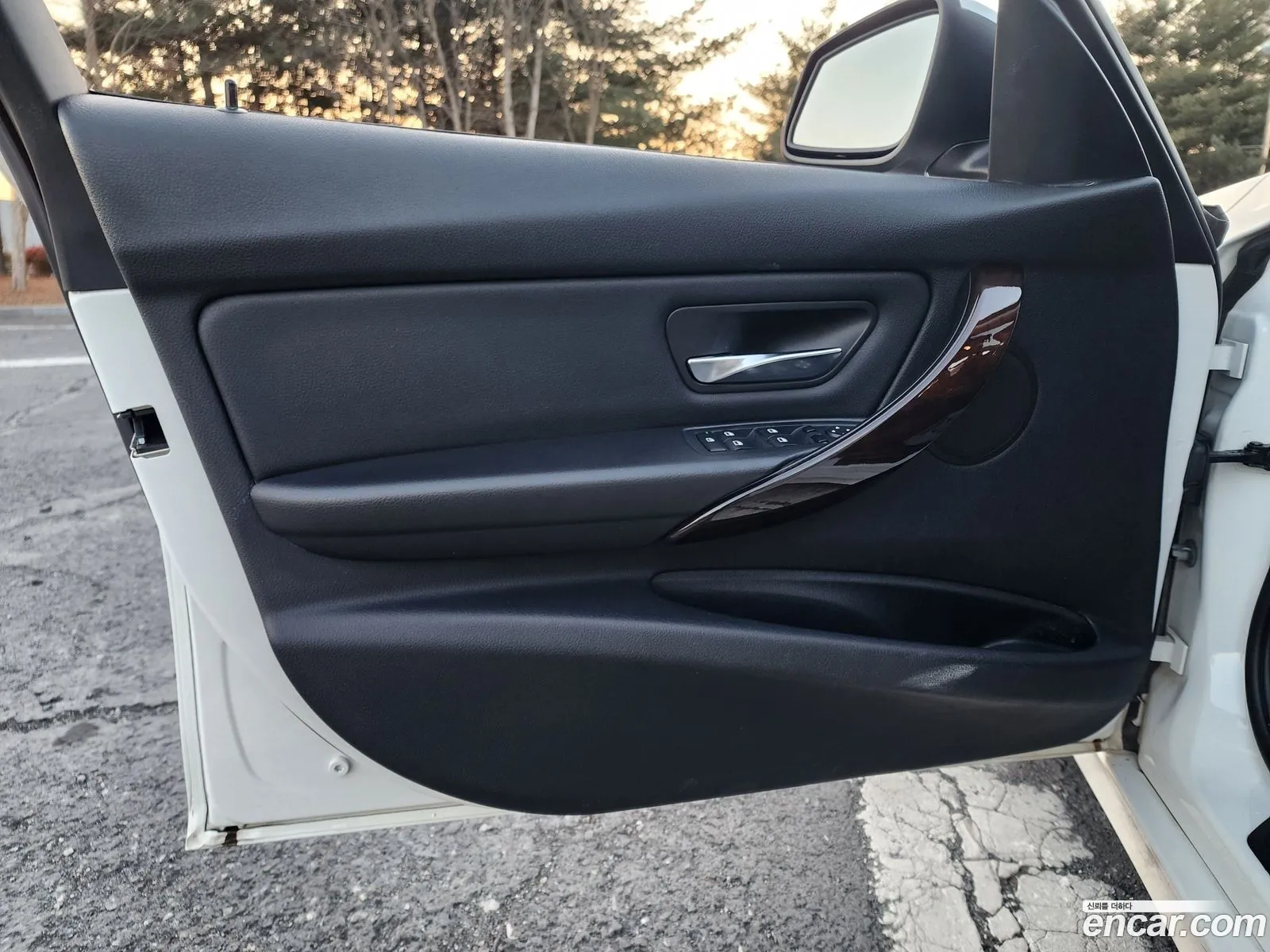 BMW 3 Series 2012 — 3