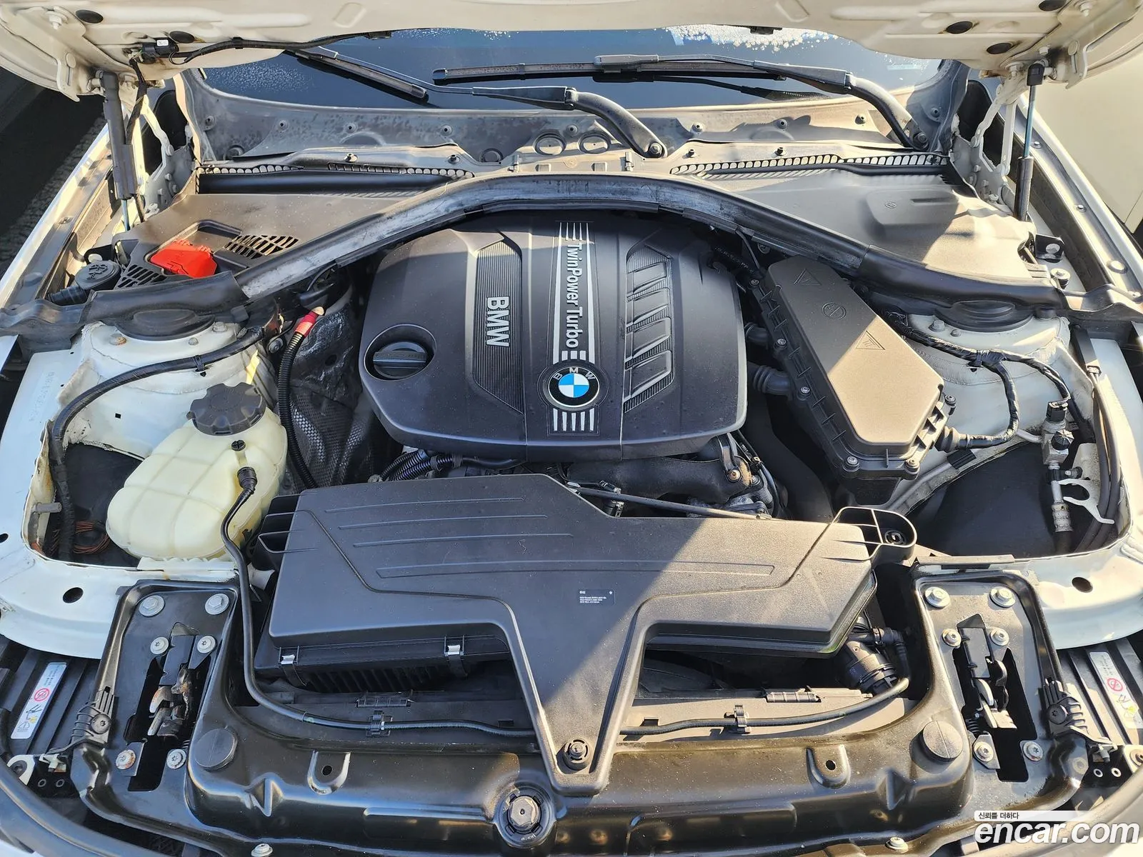 BMW 3 Series 2012 — 11