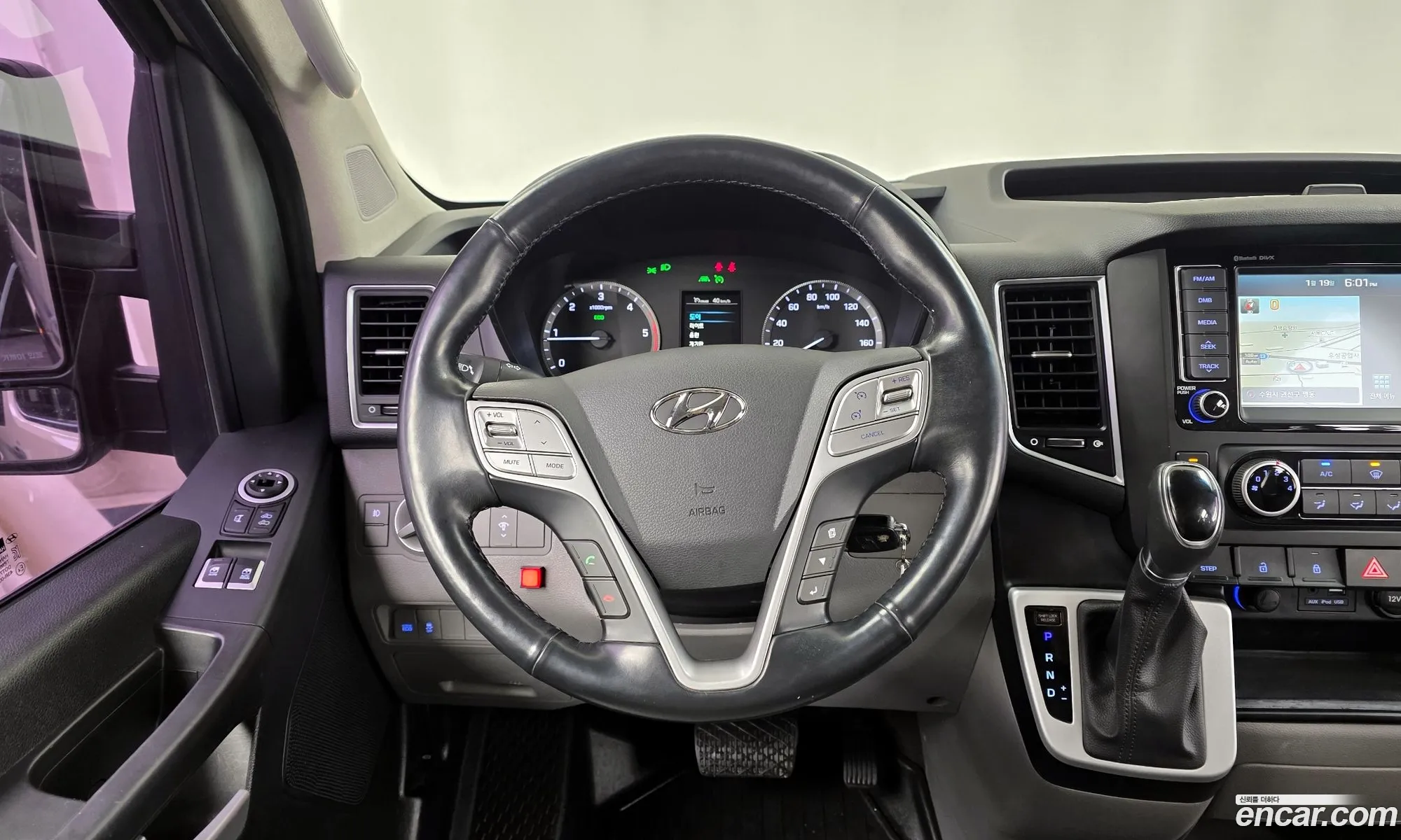 Hyundai Solati 2017 — 5