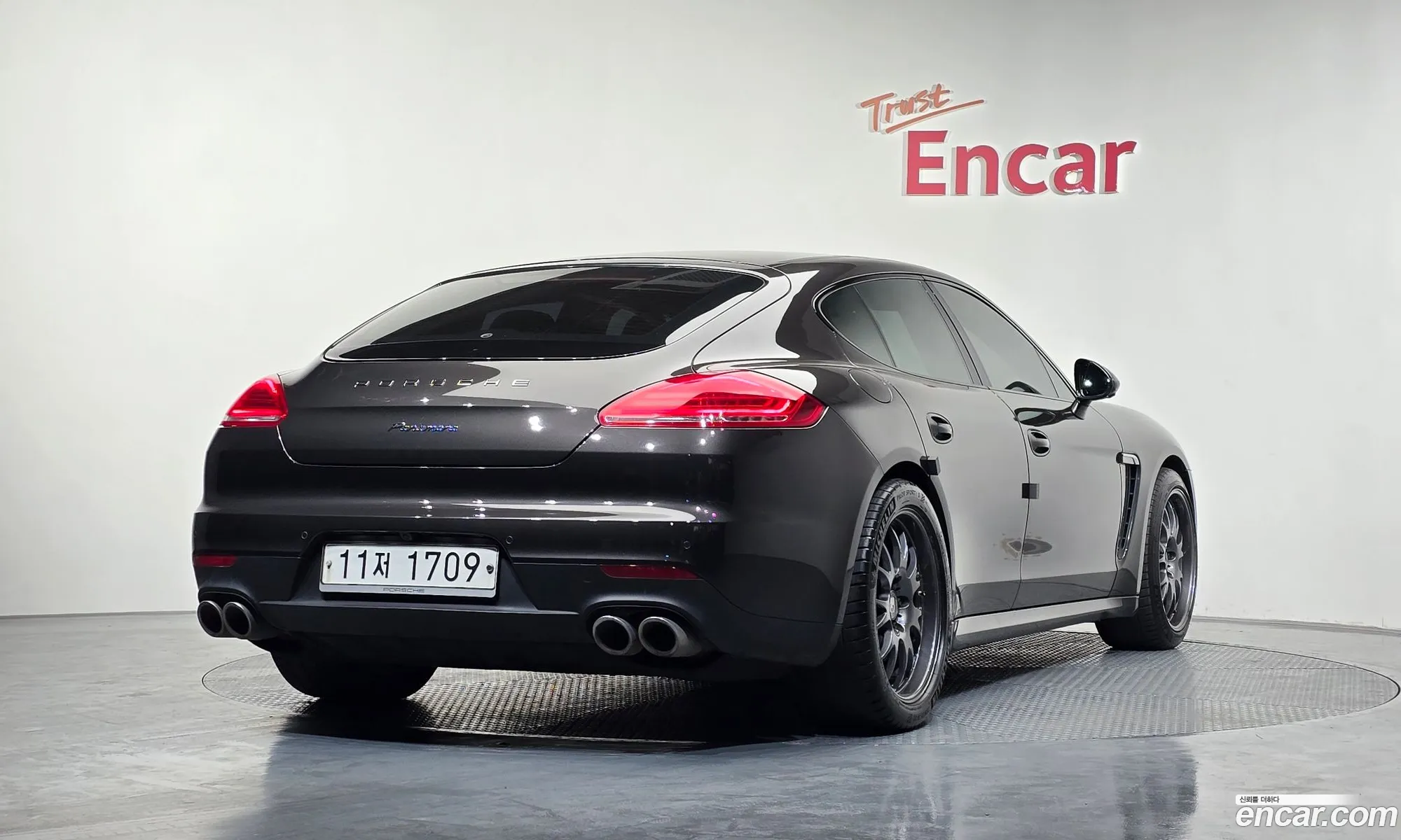 Porsche Panamera 2015 — 10