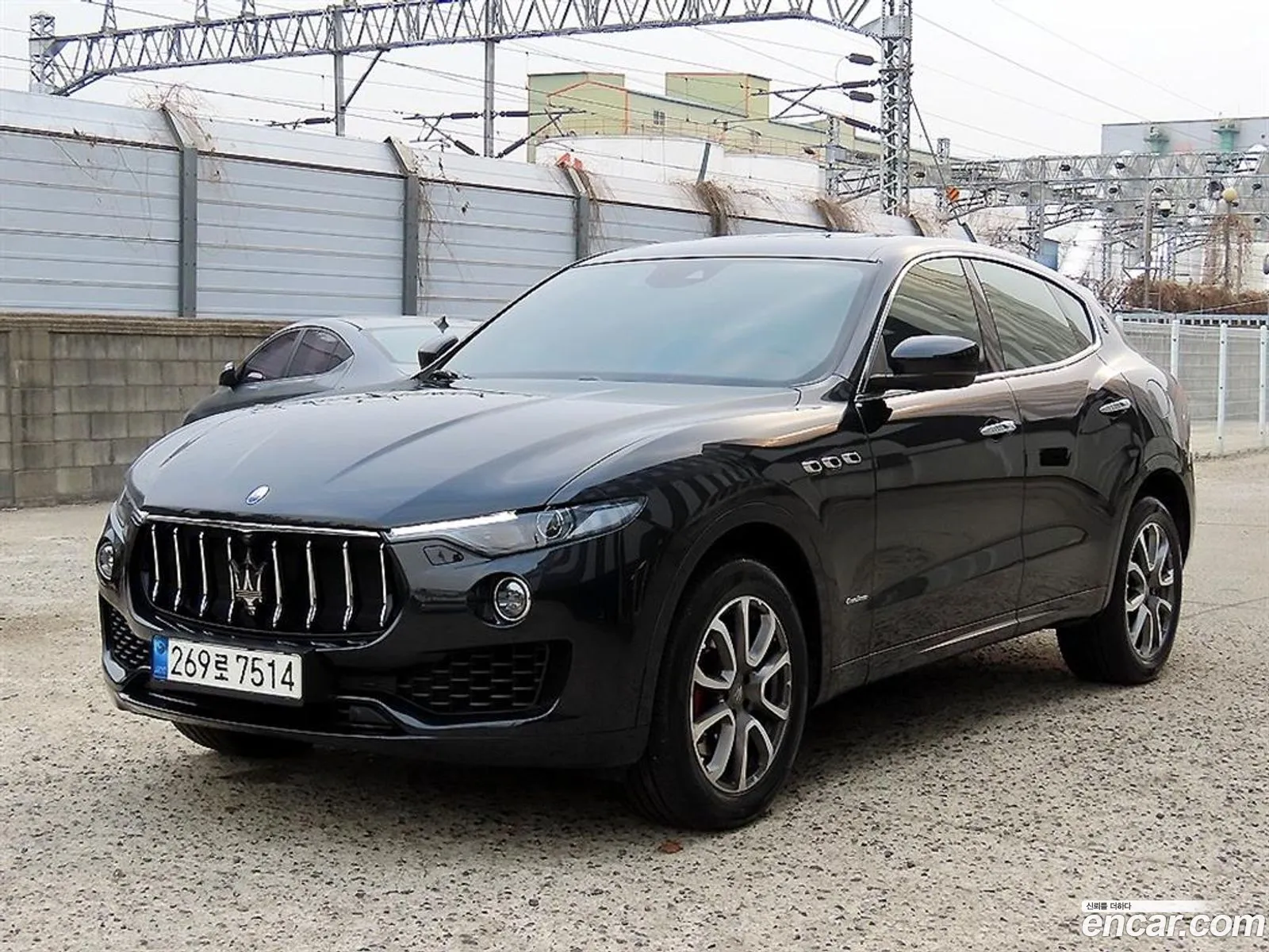 Maserati Levante 2018 — 3