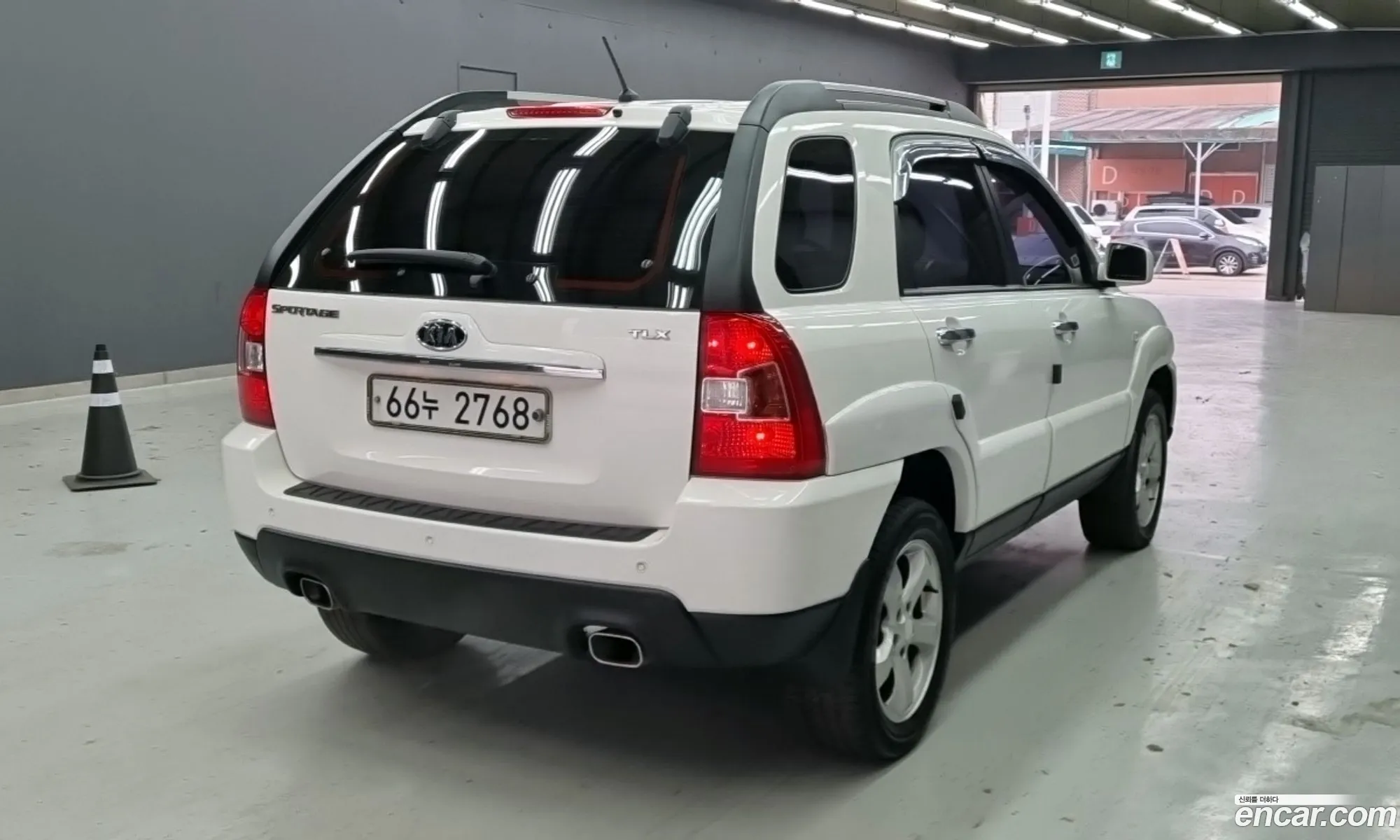 Kia Sportage 2009 — 2