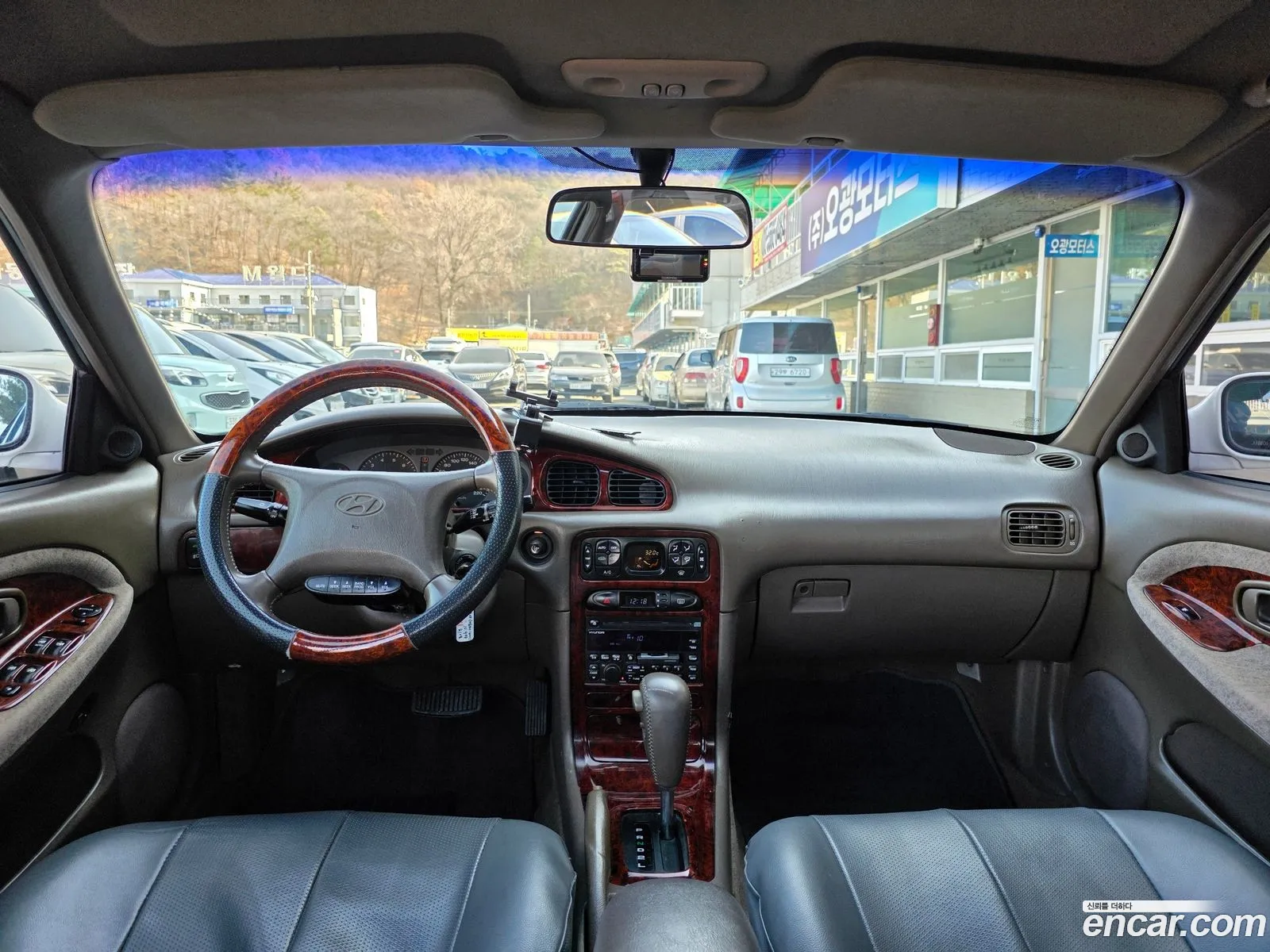 Hyundai Marcia 1995 — 12