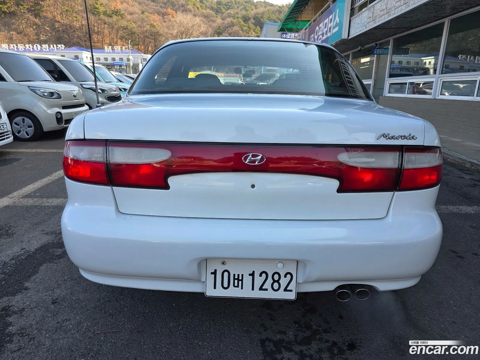 Hyundai Marcia