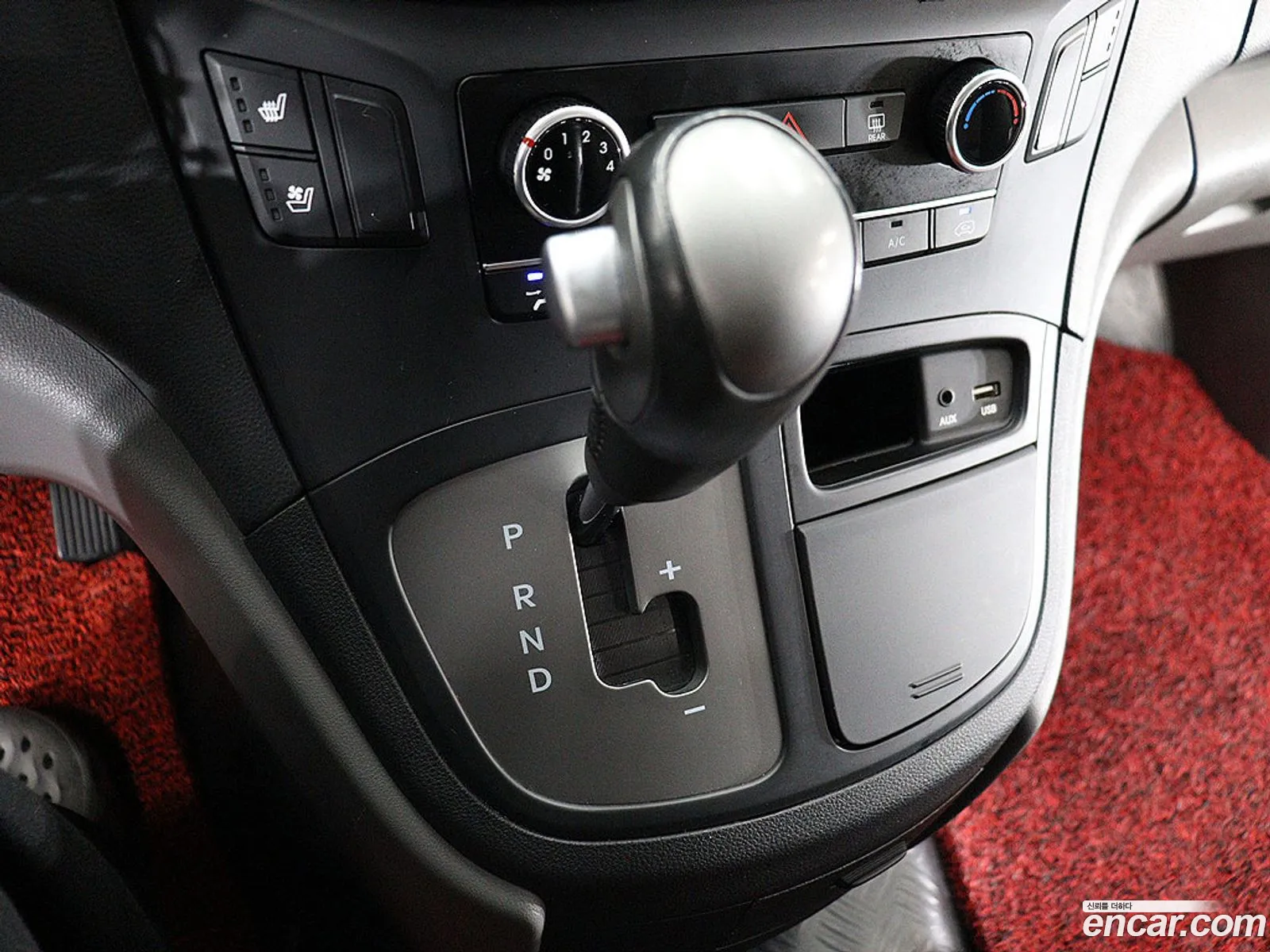 Hyundai Grand Starex 2021 — 11