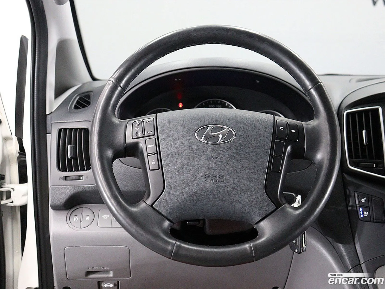 Hyundai Grand Starex 2021 — 8