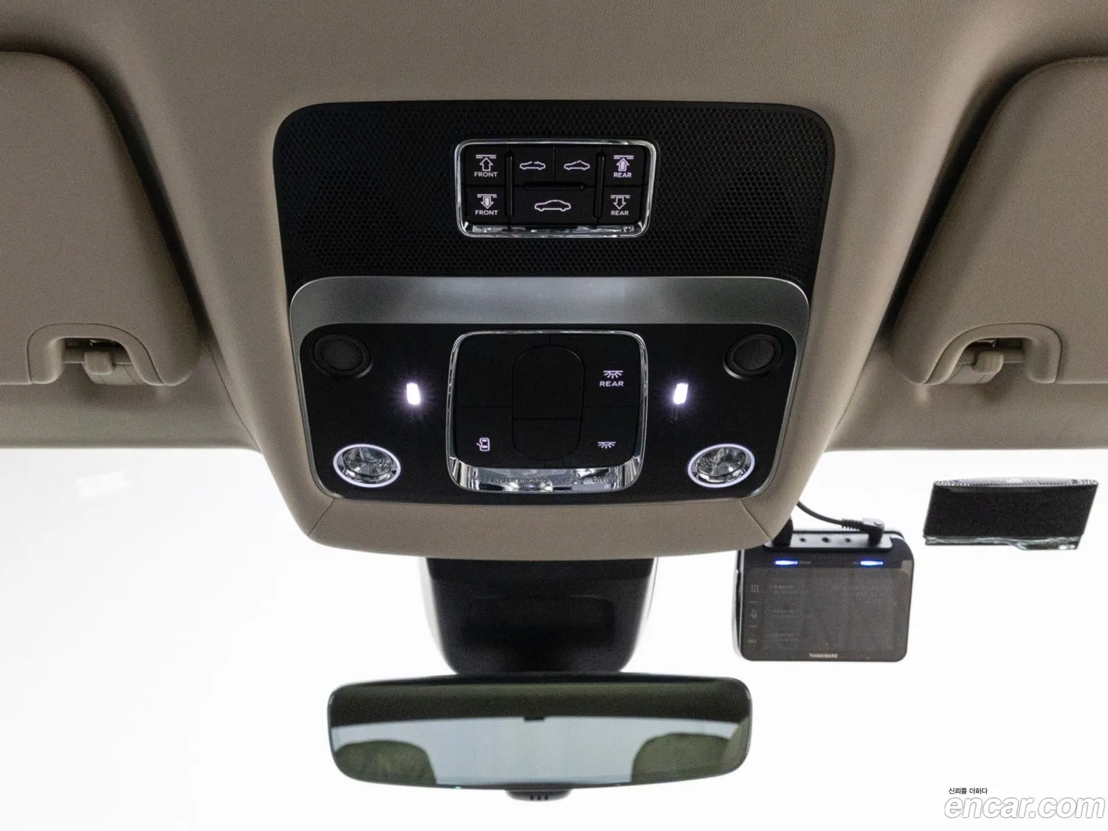 Bentley Flying Spur 2024 — 4