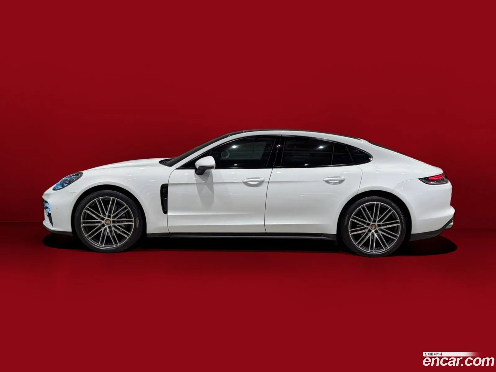 Porsche Panamera 2021 — 16