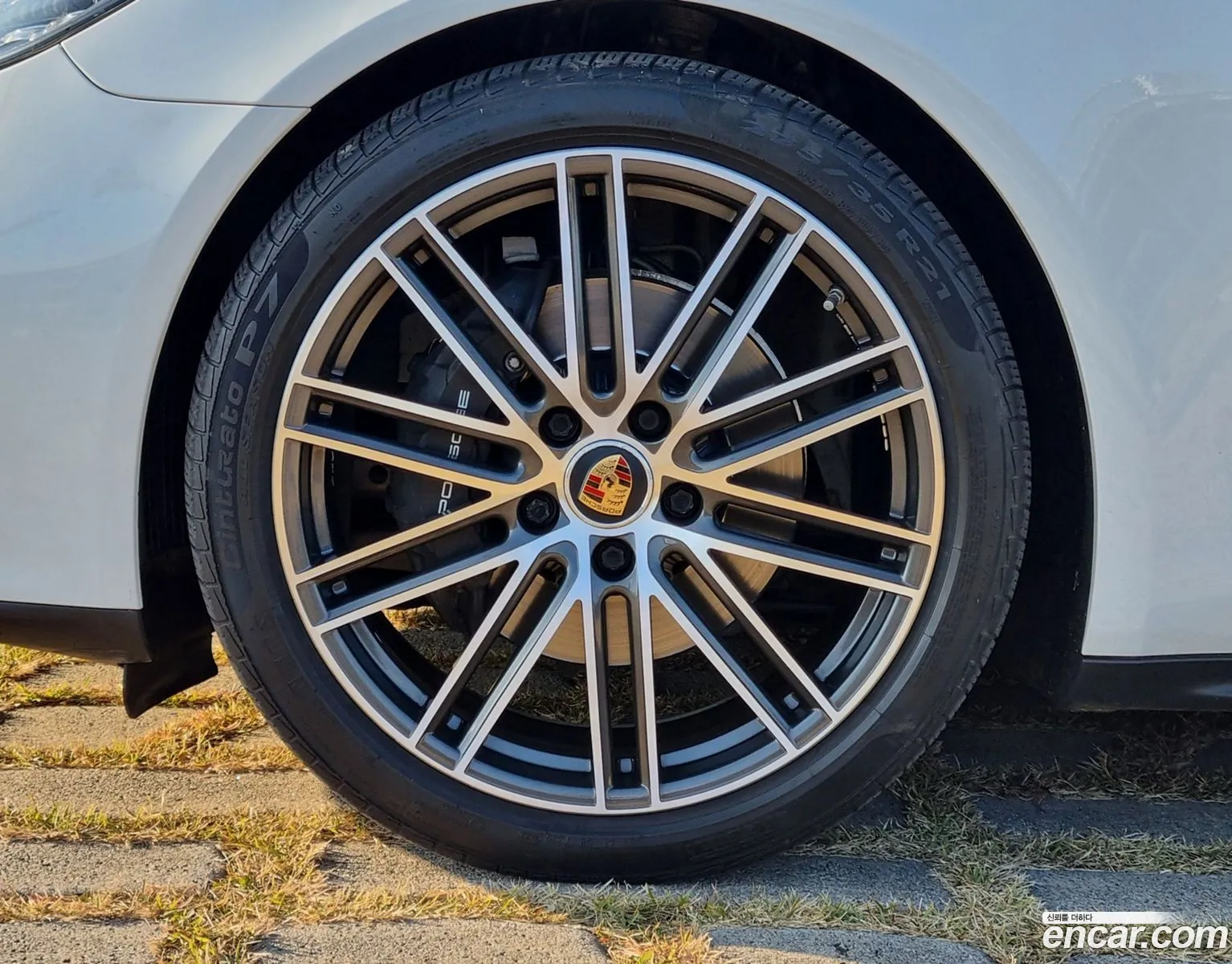 Porsche Panamera 2021 — 10