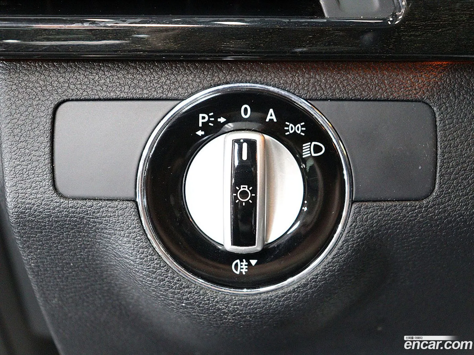 Mercedes-Benz E-Class W212 2010 — 11