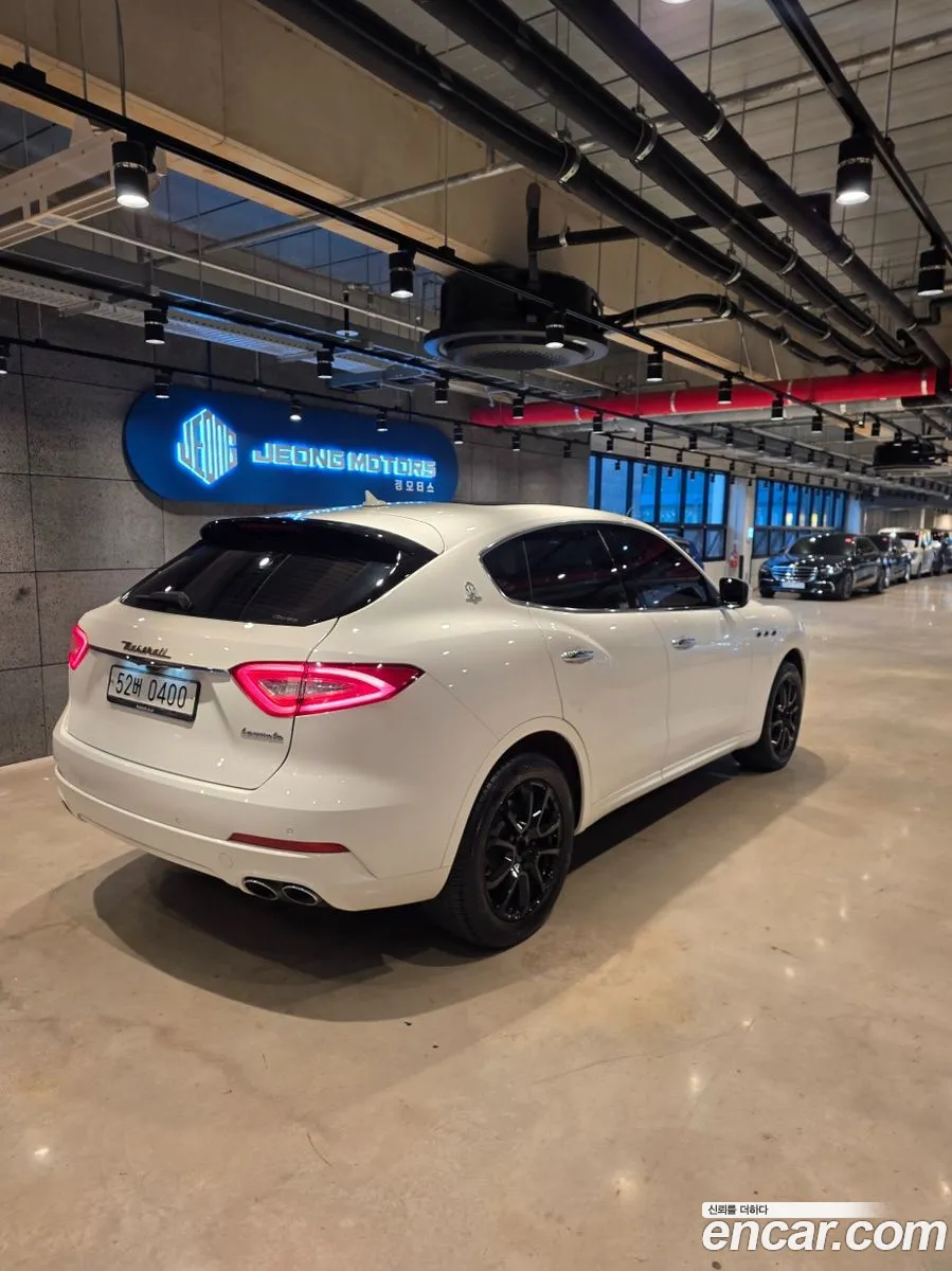 Maserati Levante 2016 — 11