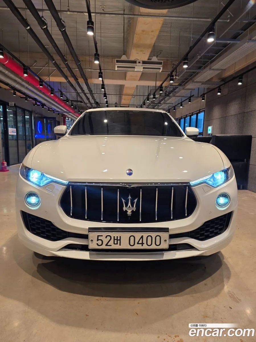 Maserati Levante 2016 — 17