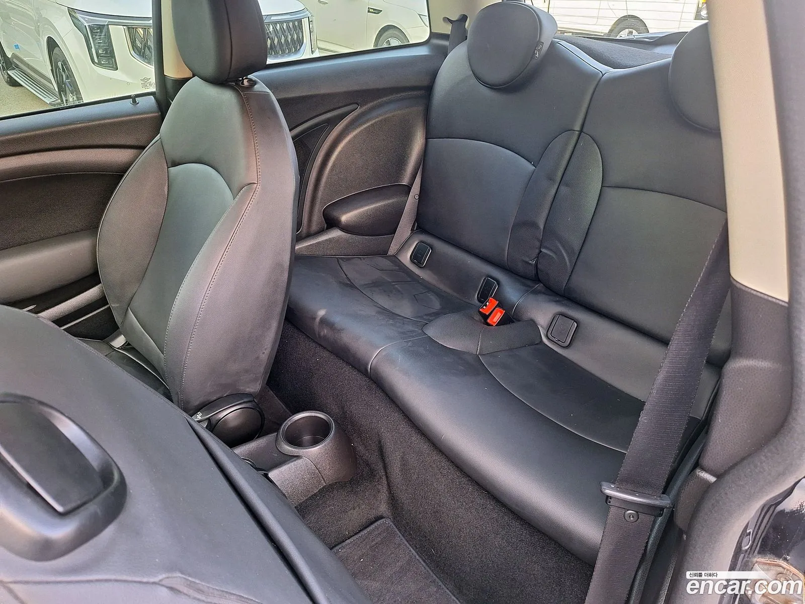 Mini Cooper 2012 — 16