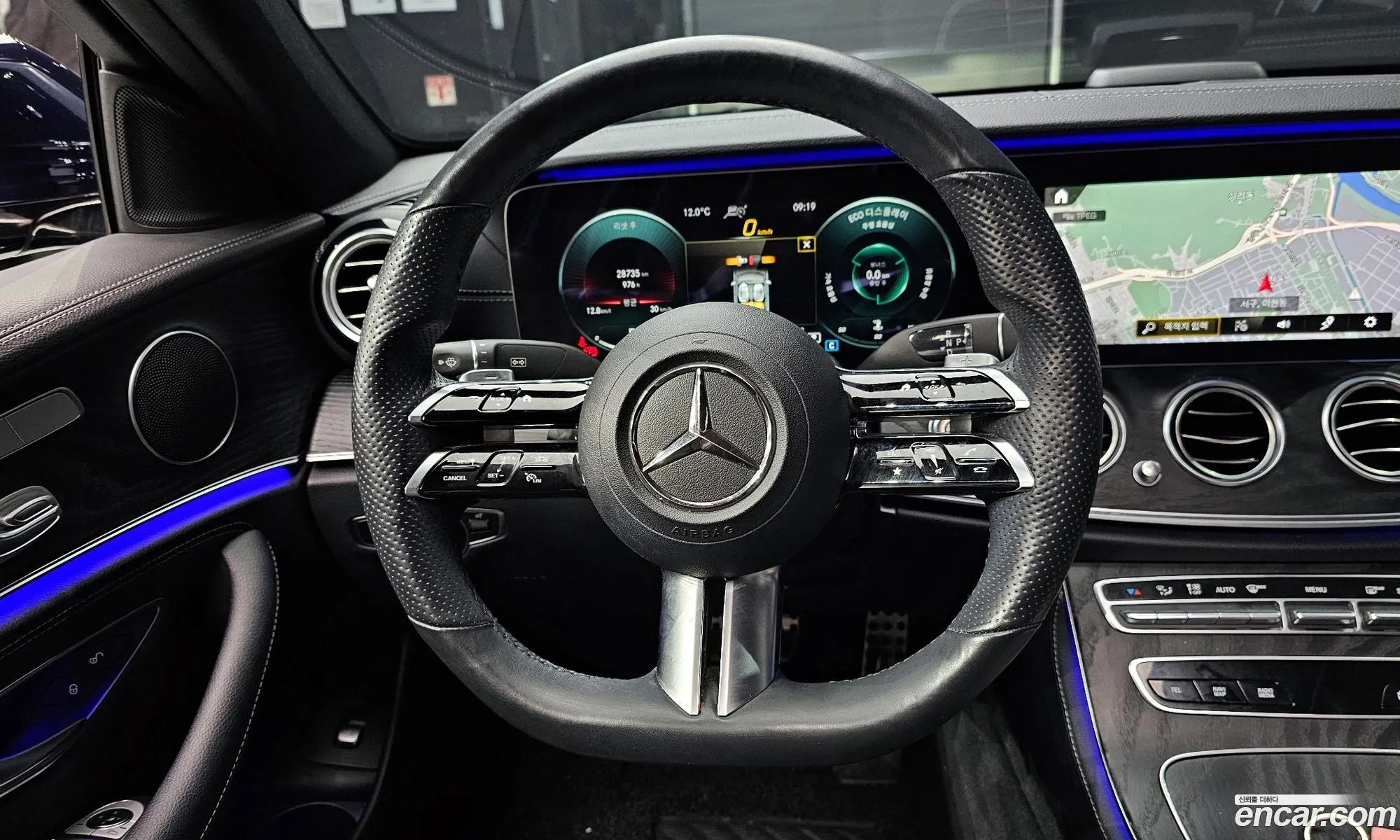 Mercedes-Benz E-Class W213 2020 — 17