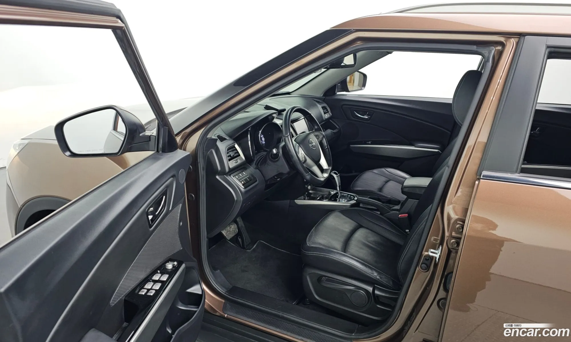 KG Mobility (SsangYong) Tivoli 2016 — 20