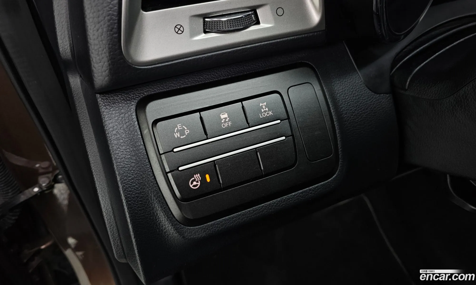 KG Mobility (SsangYong) Tivoli 2016 — 18