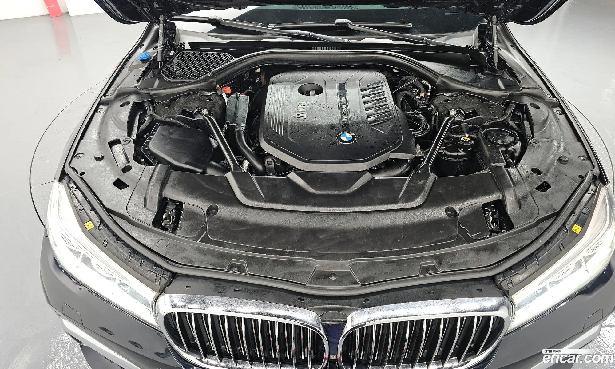 BMW 7 Series 2018 WBA7E410XJGV26597 — 16