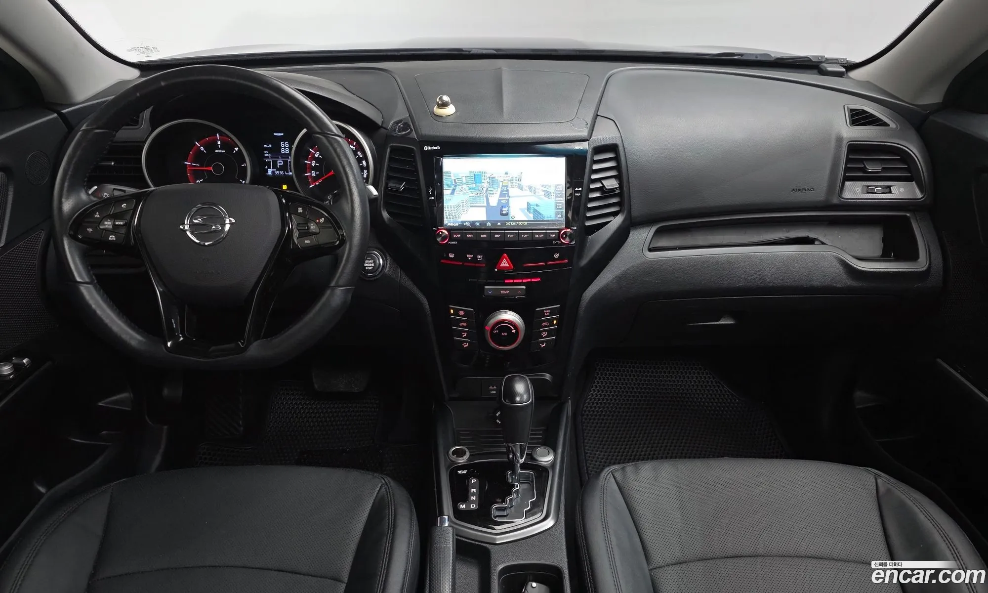 KG Mobility (SsangYong) Tivoli Air 2017 — 4