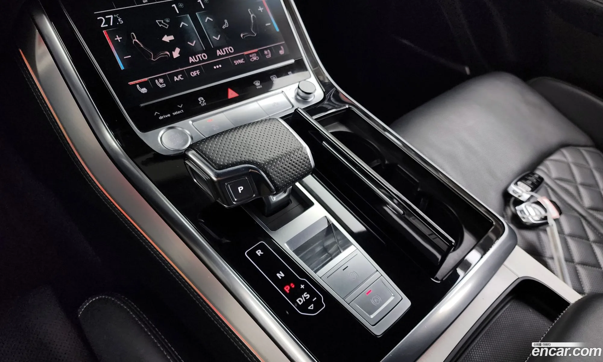 Audi Q8 2020 WAUZZZF19LD019500 — 16