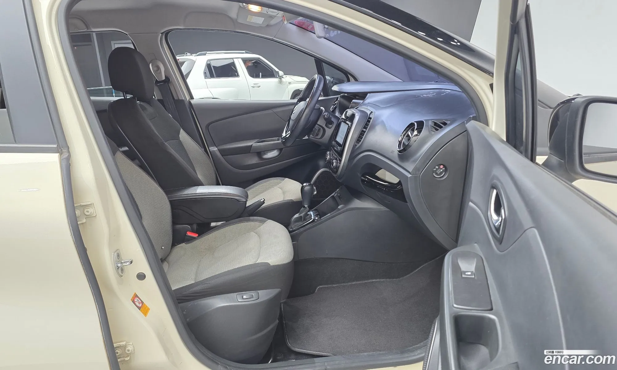 Renault Korea (Samsung) QM3 2014 — 9