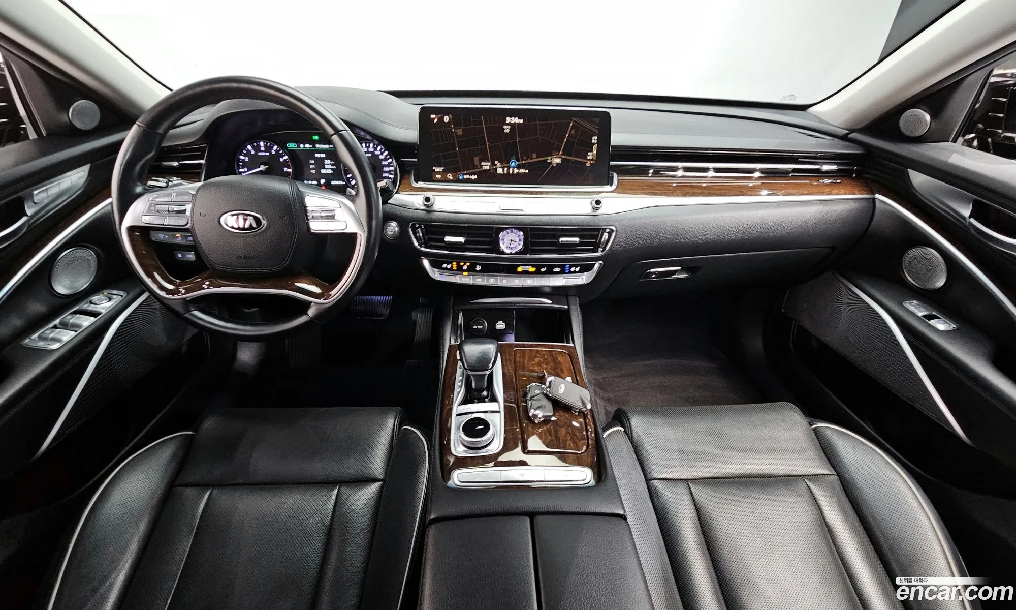Kia The K9 2018 — 10