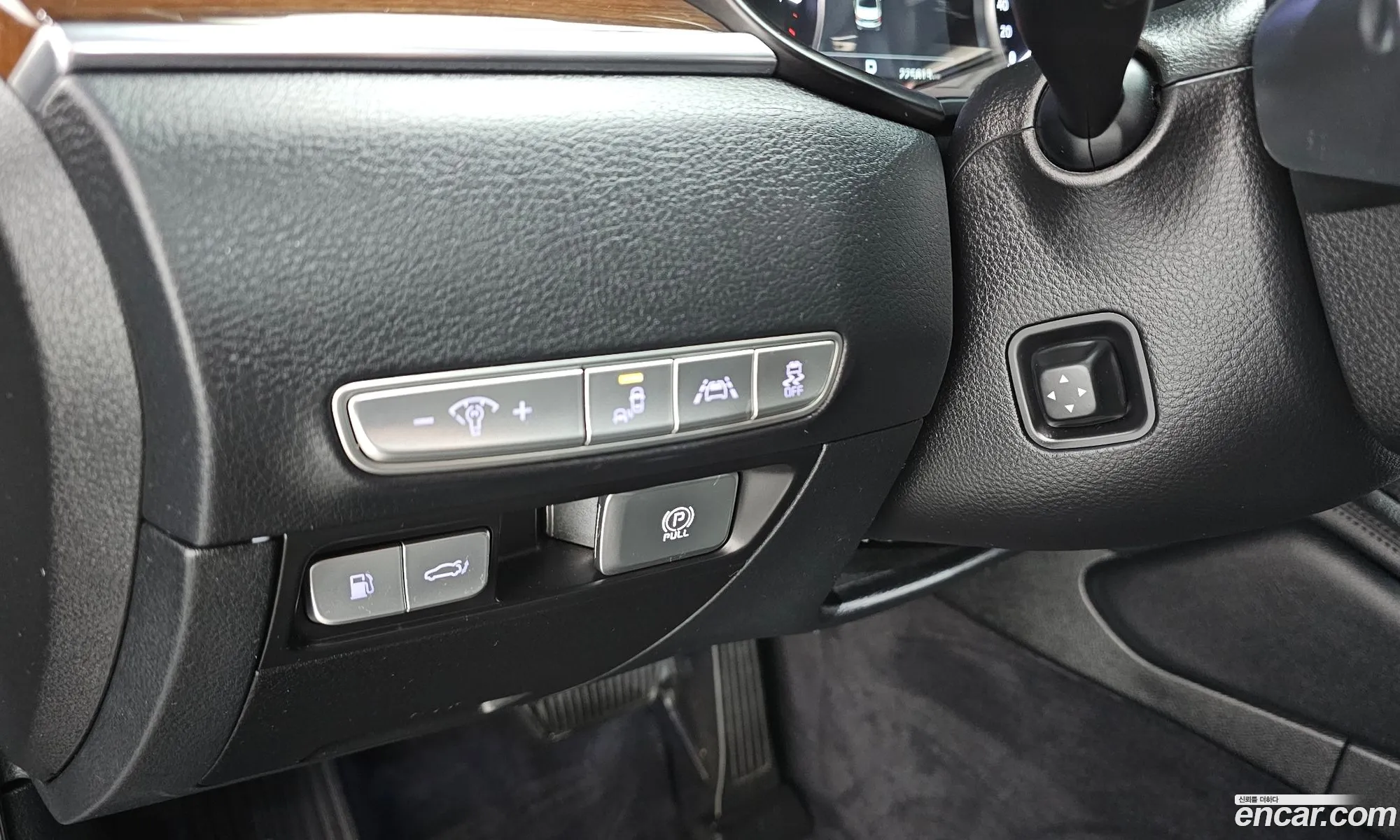 Kia The K9 2018 — 2