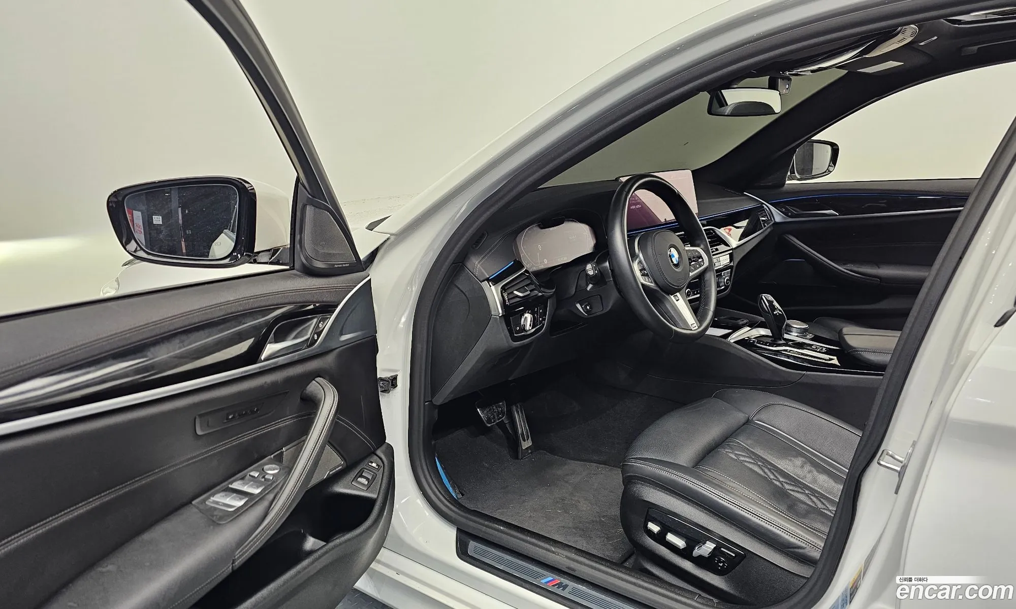 BMW 5 Series 2020 WBA51AG01MCF40573 — 16