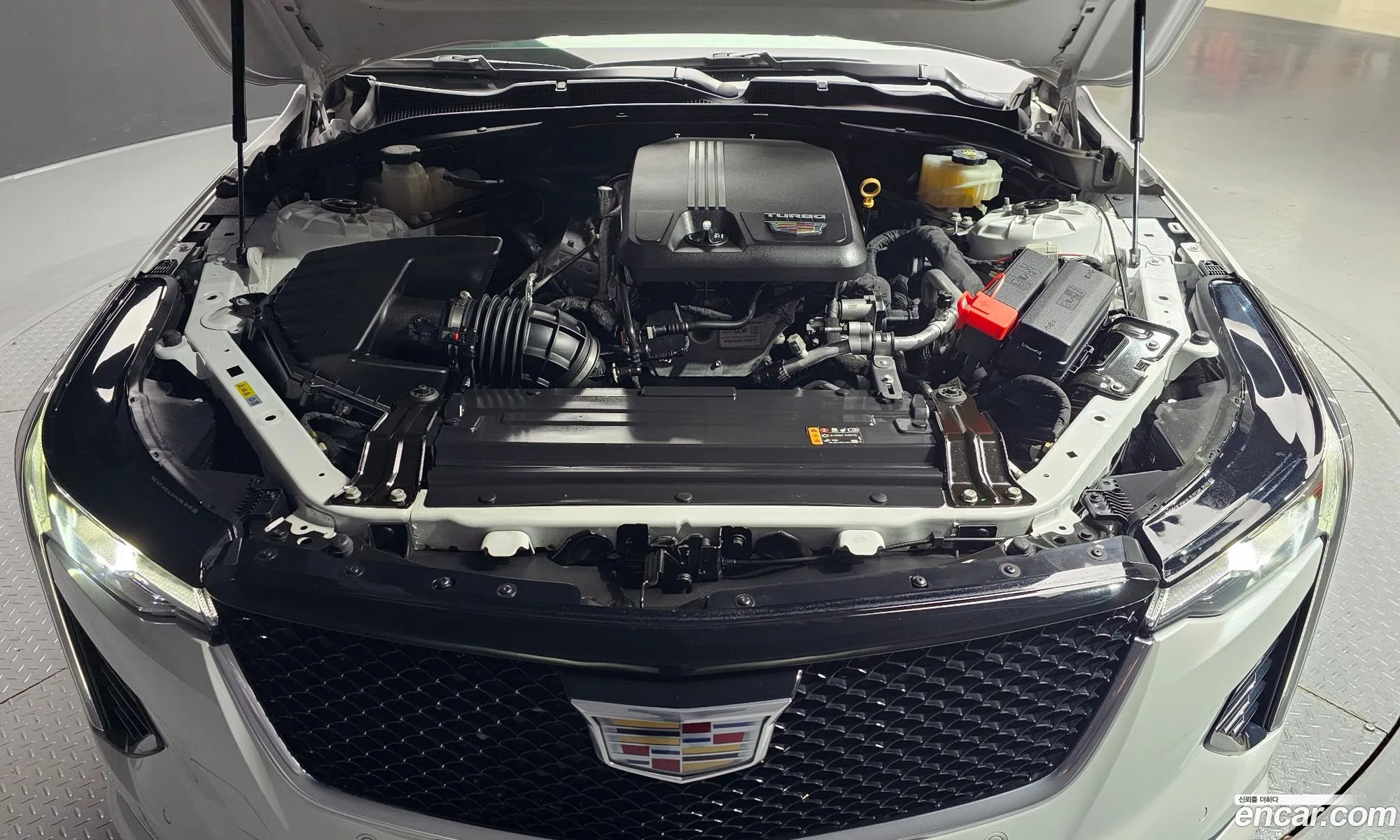 Cadillac CT4