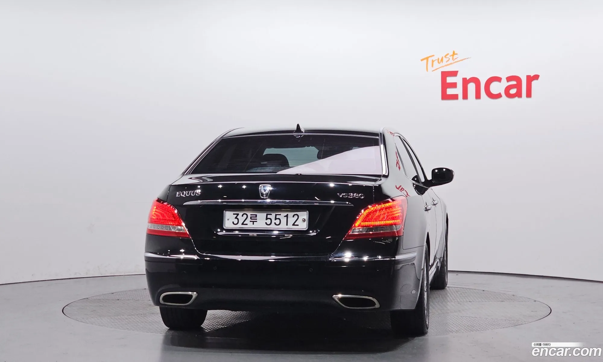 Hyundai Equus 2010 — 3