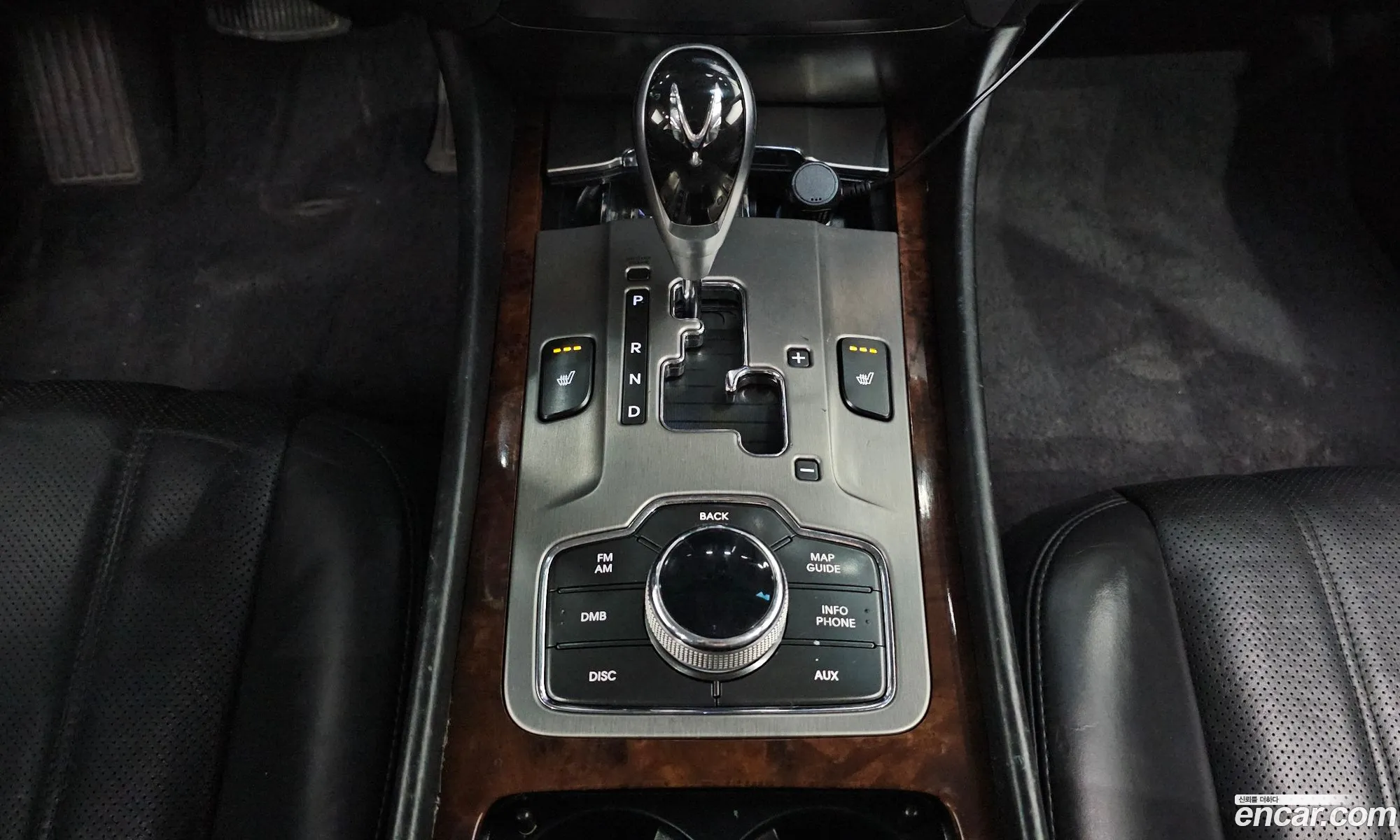 Hyundai Equus 2010 — 6