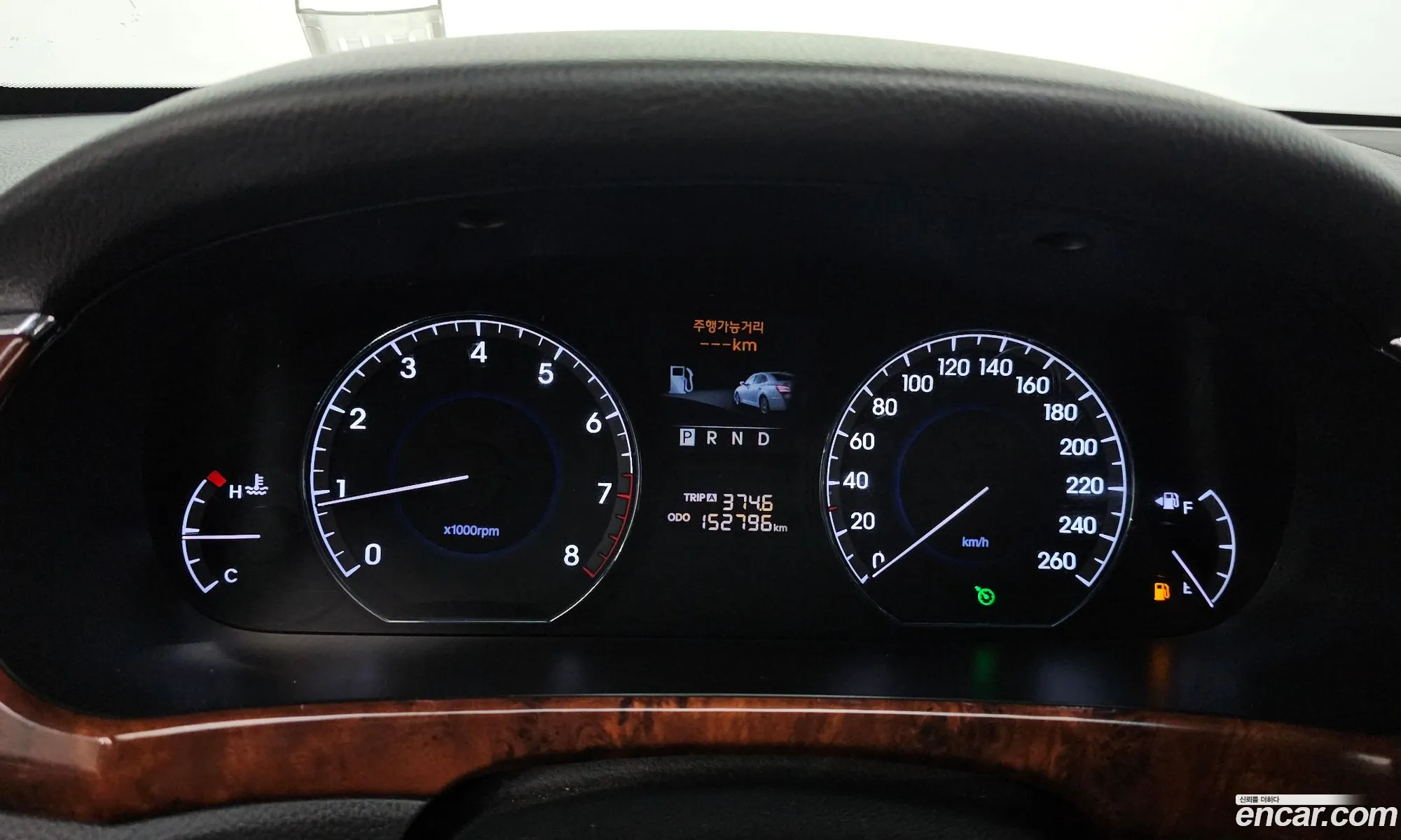 Hyundai Equus 2010 — 20