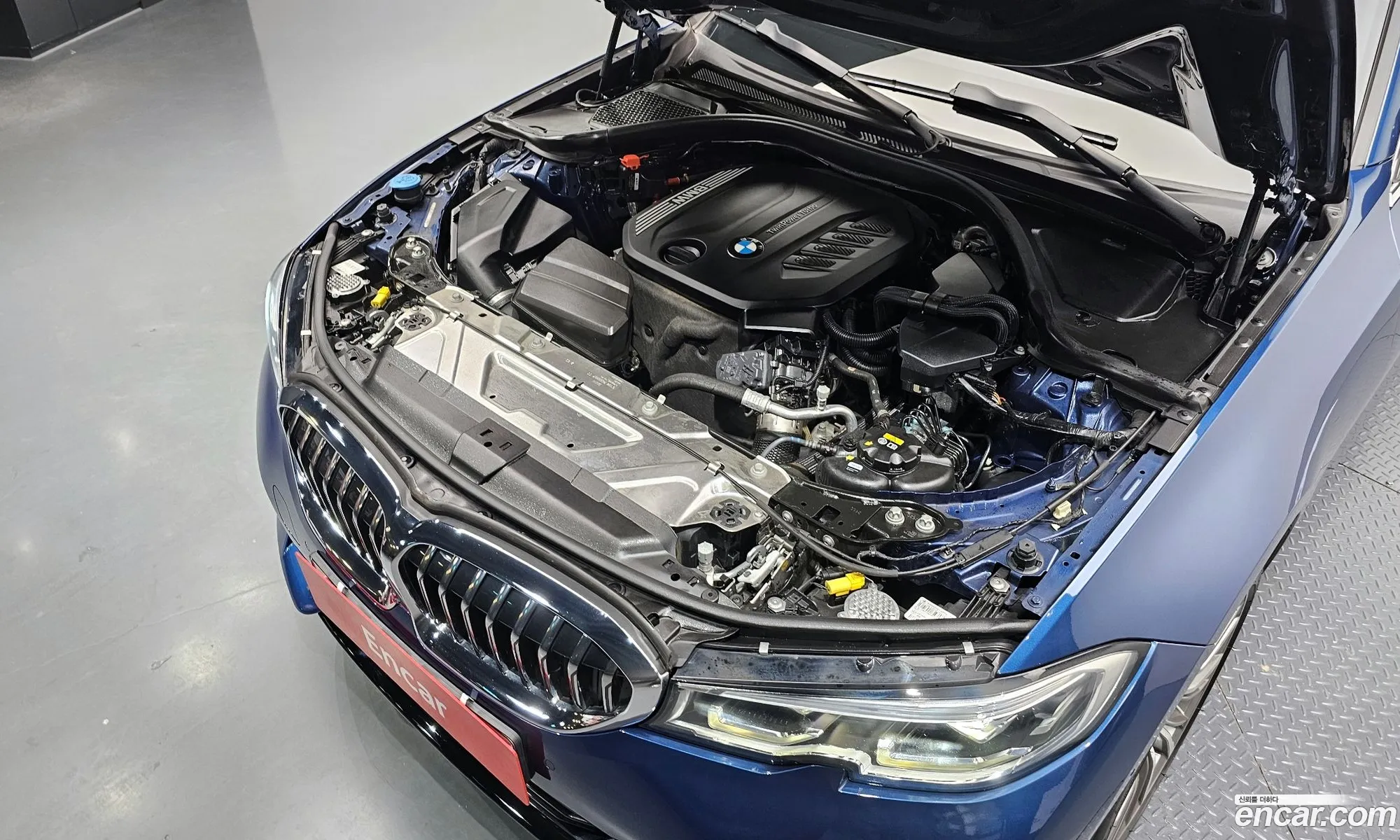 BMW 3 Series 2021 WBA5V5100MFK34741 — 12