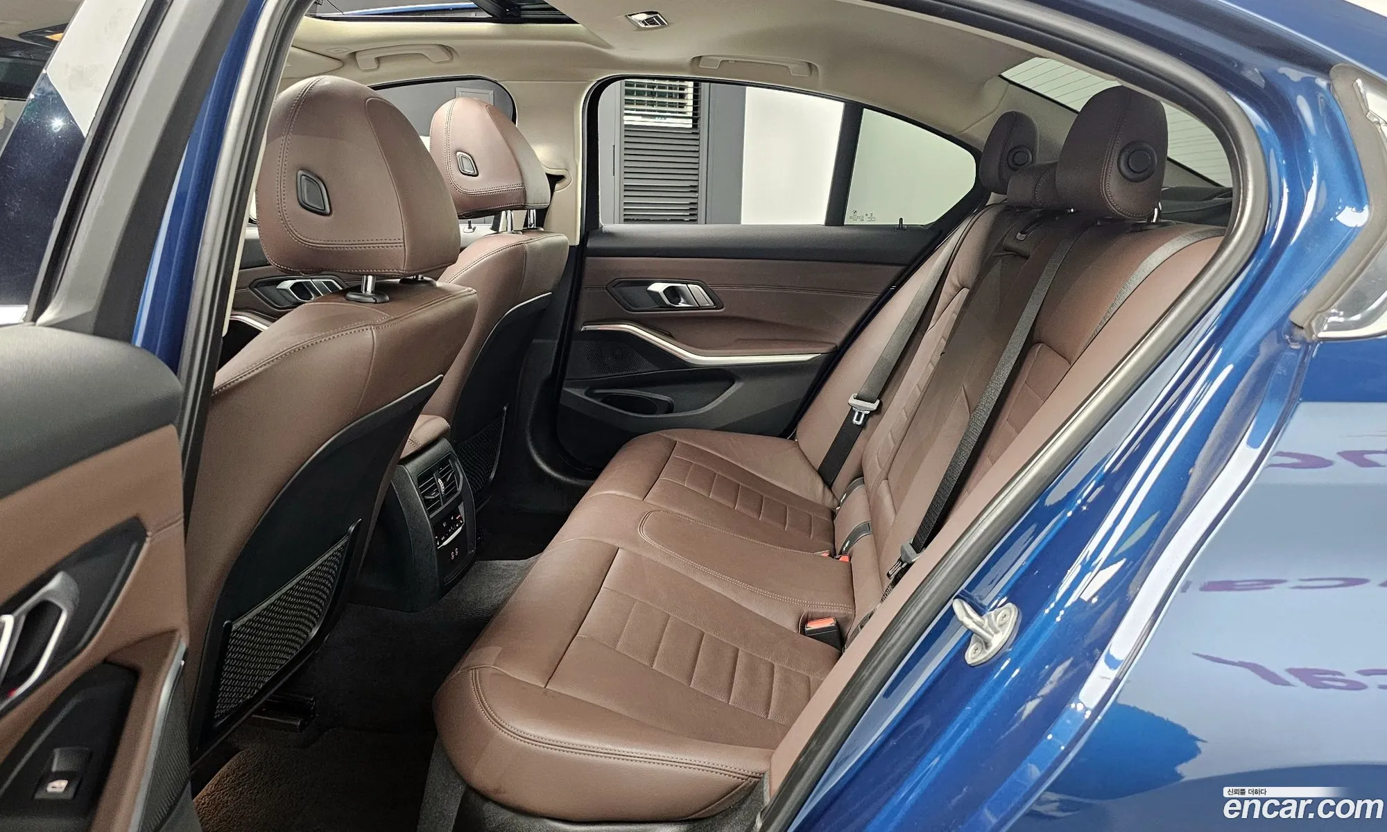BMW 3 Series 2021 WBA5V5100MFK34741 — 16