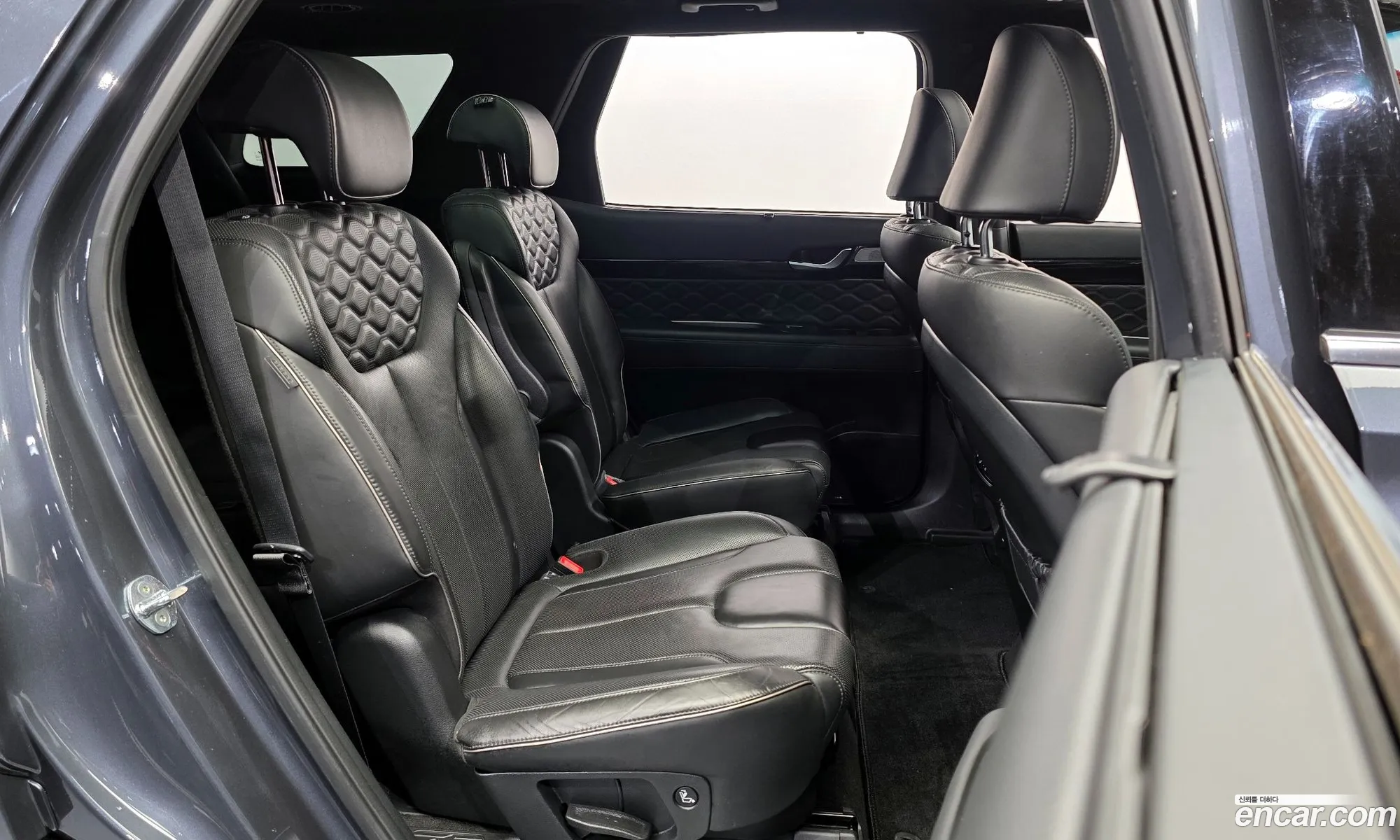 Hyundai Palisade 2022 KMHR581ABNU452255 — 2