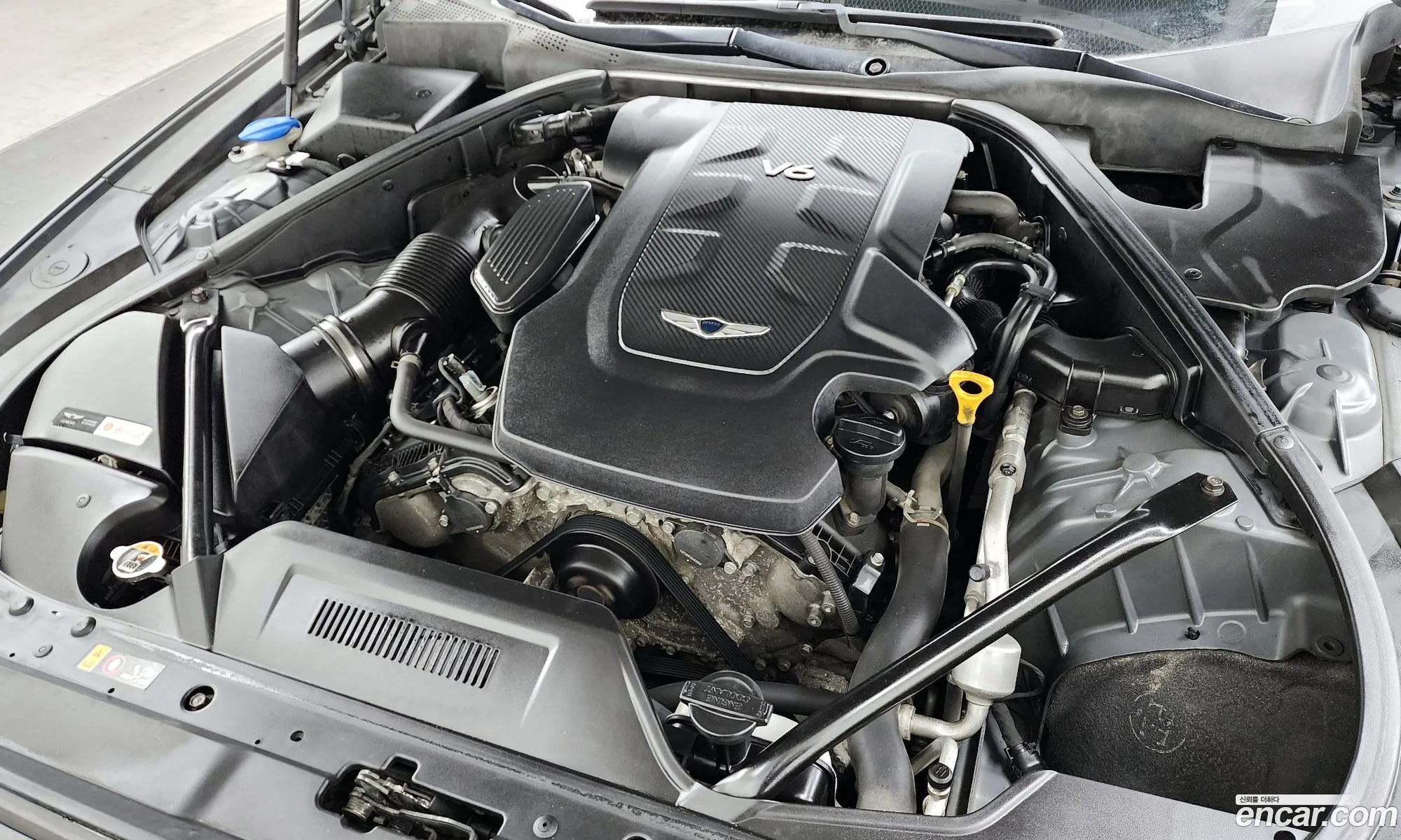 Genesis G80 2016 — 2