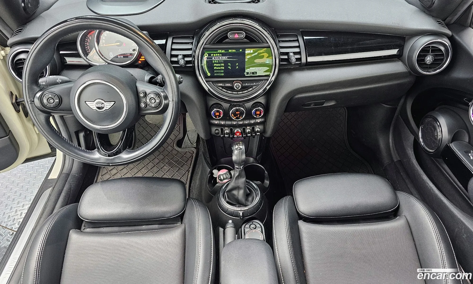 Mini Cooper Convertible 2017 WMWWG5102H3A80199 — 9